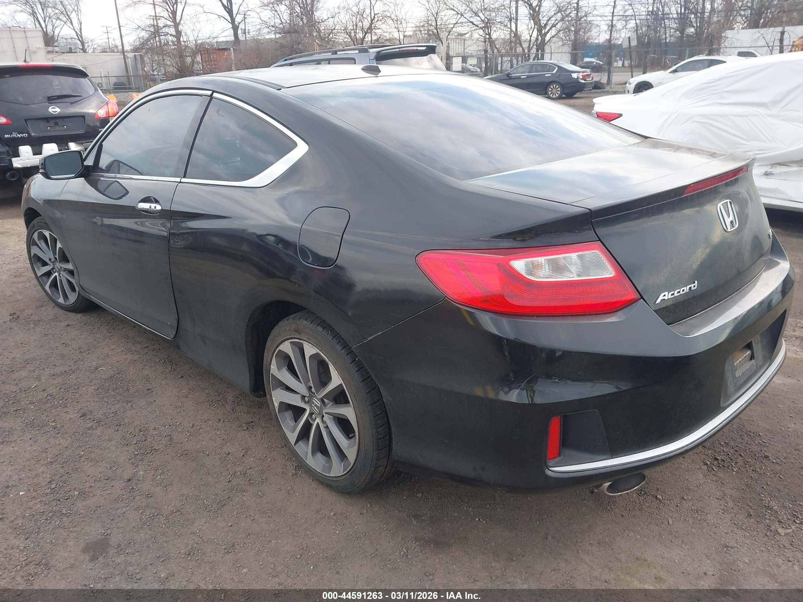 HONDA ACCORD image 3