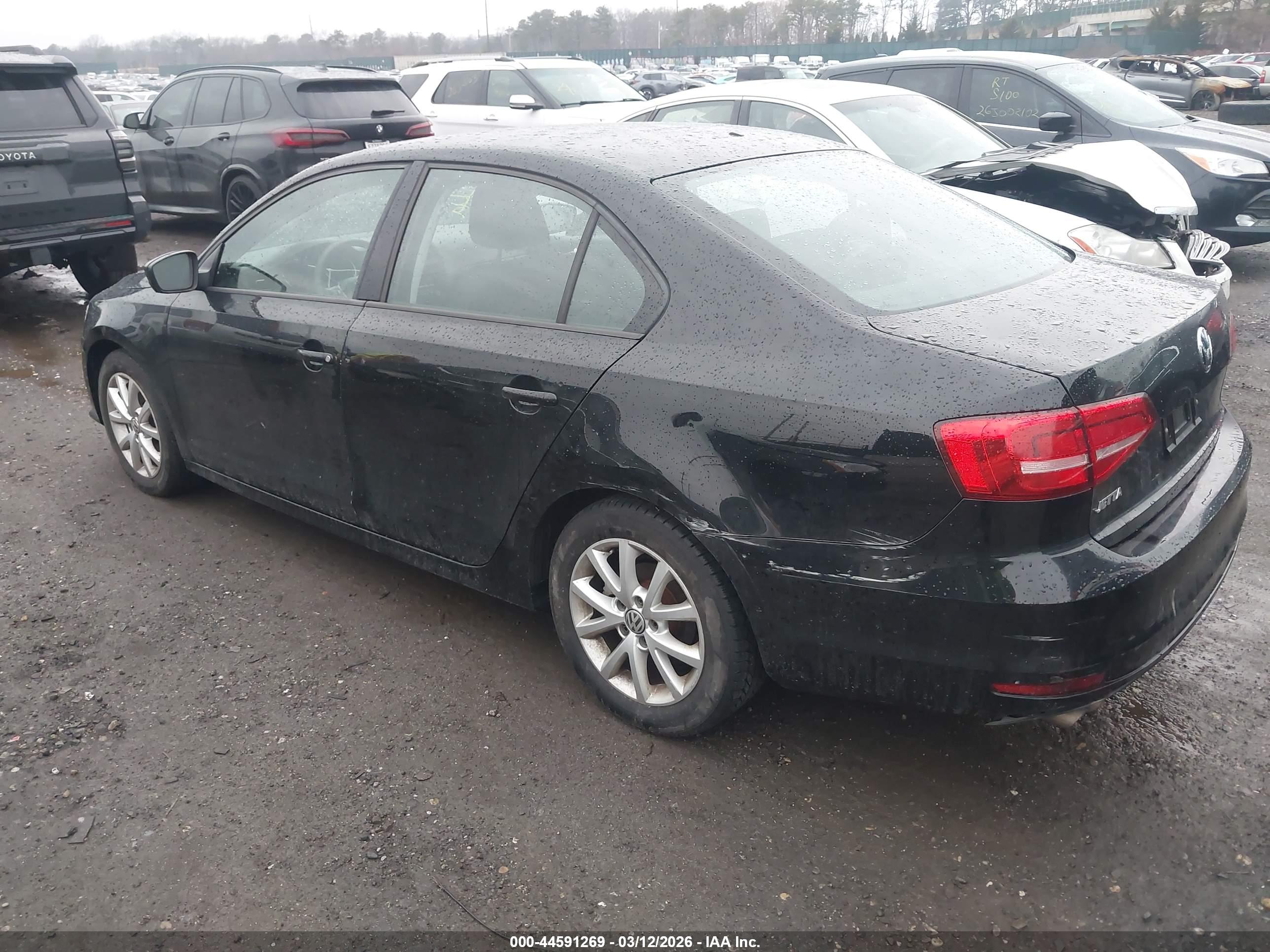 VOLKSWAGEN JETTA image 3