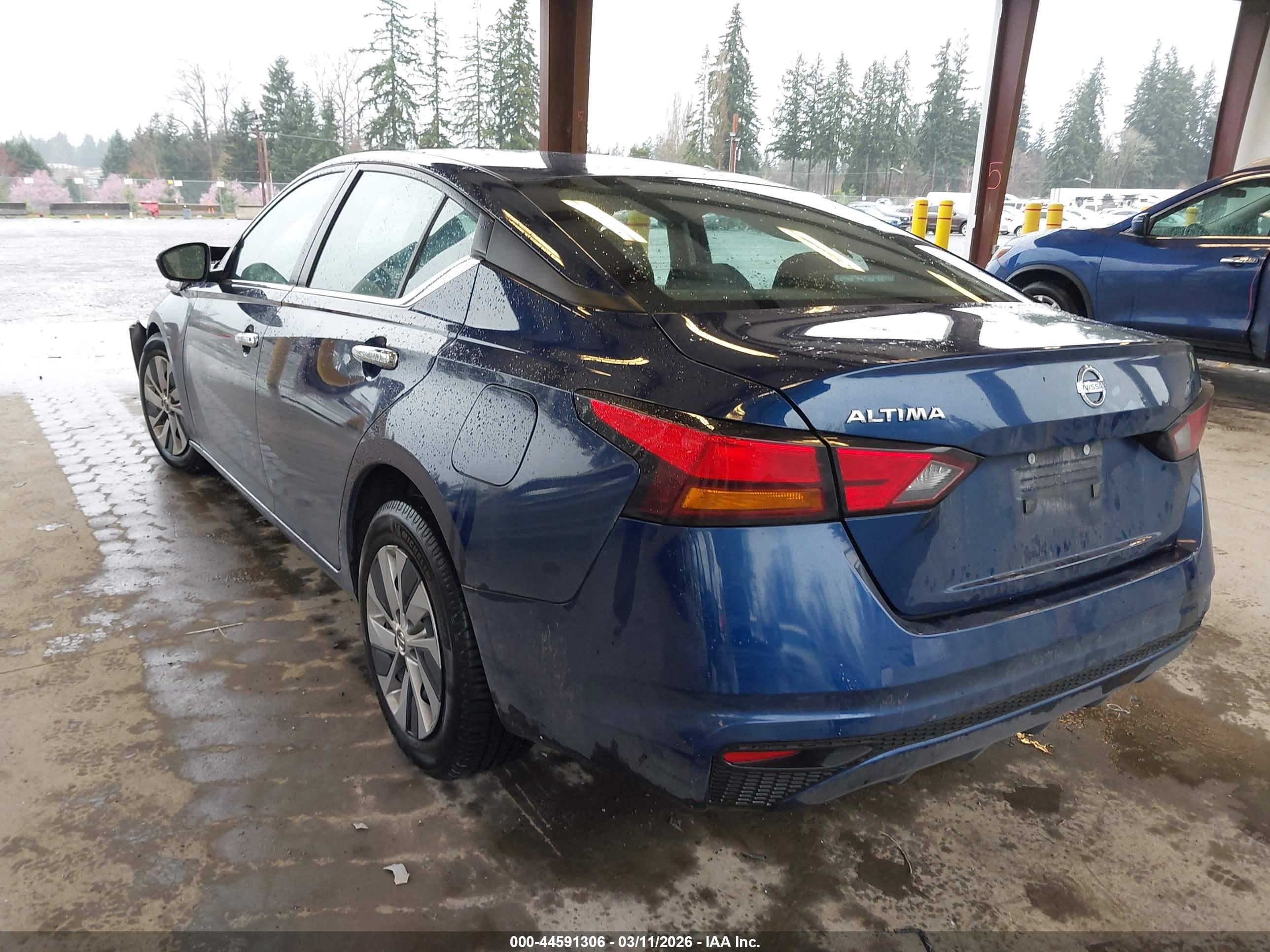 NISSAN ALTIMA image 3