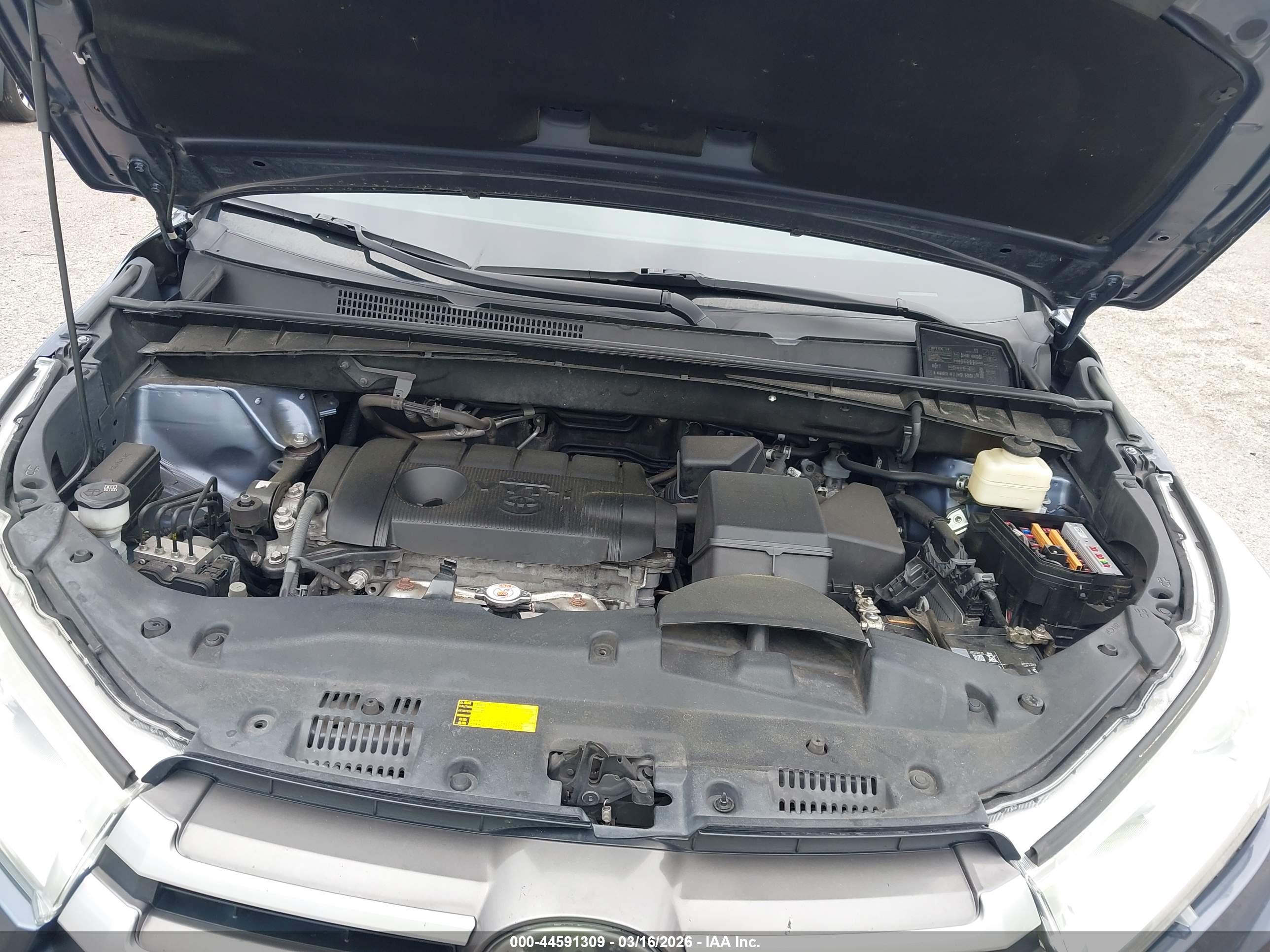 TOYOTA HIGHLANDER image 10
