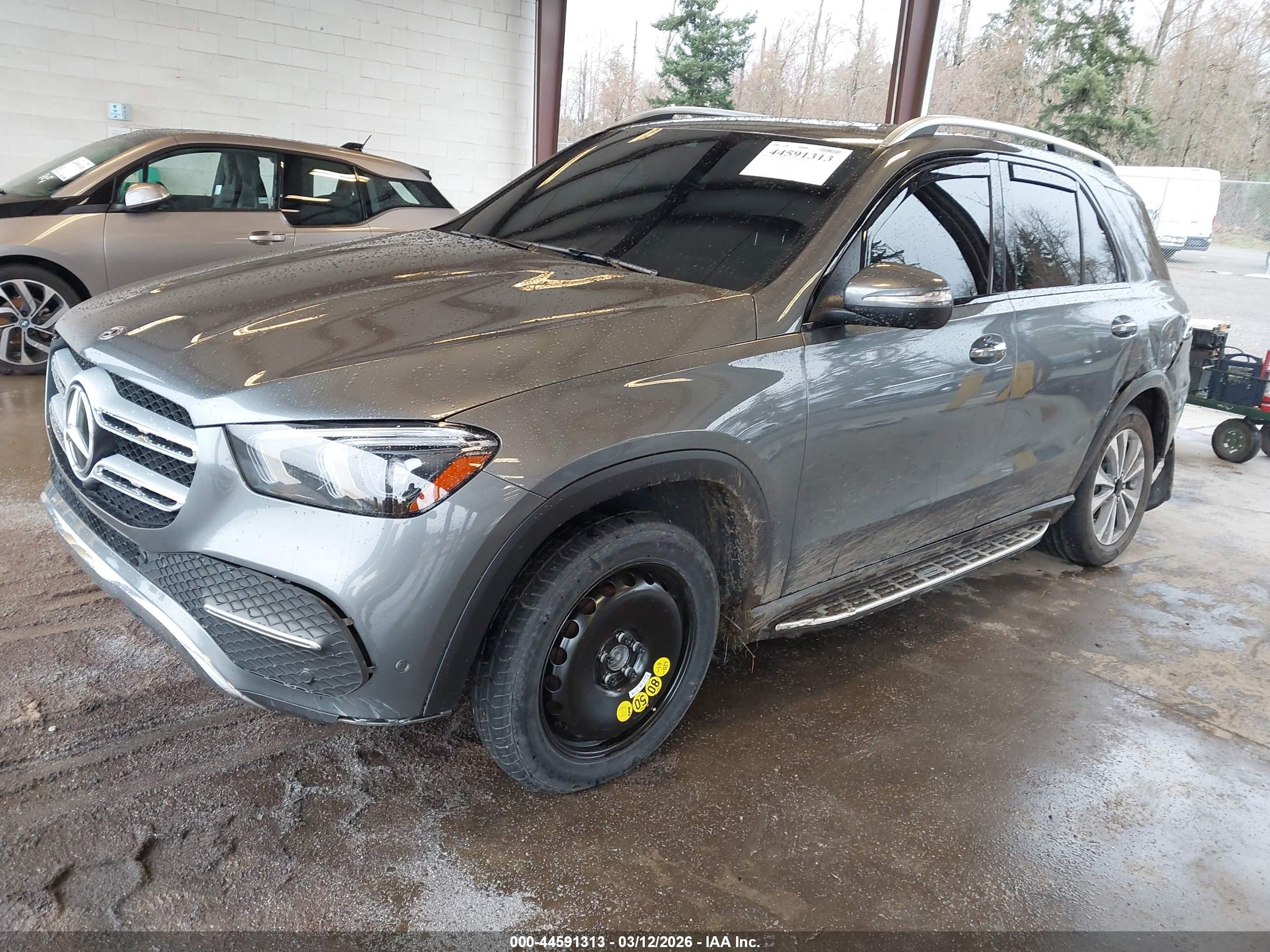 MERCEDES-BENZ GLE image 2