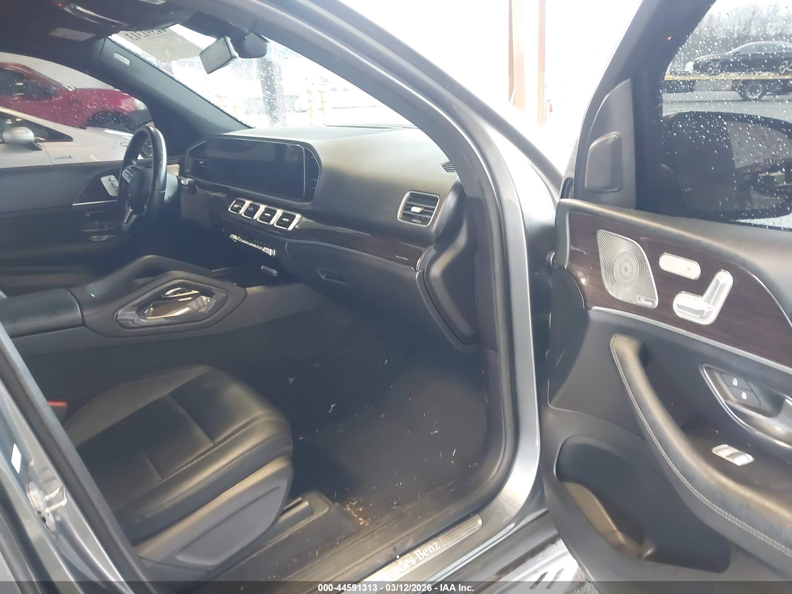 MERCEDES-BENZ GLE image 5