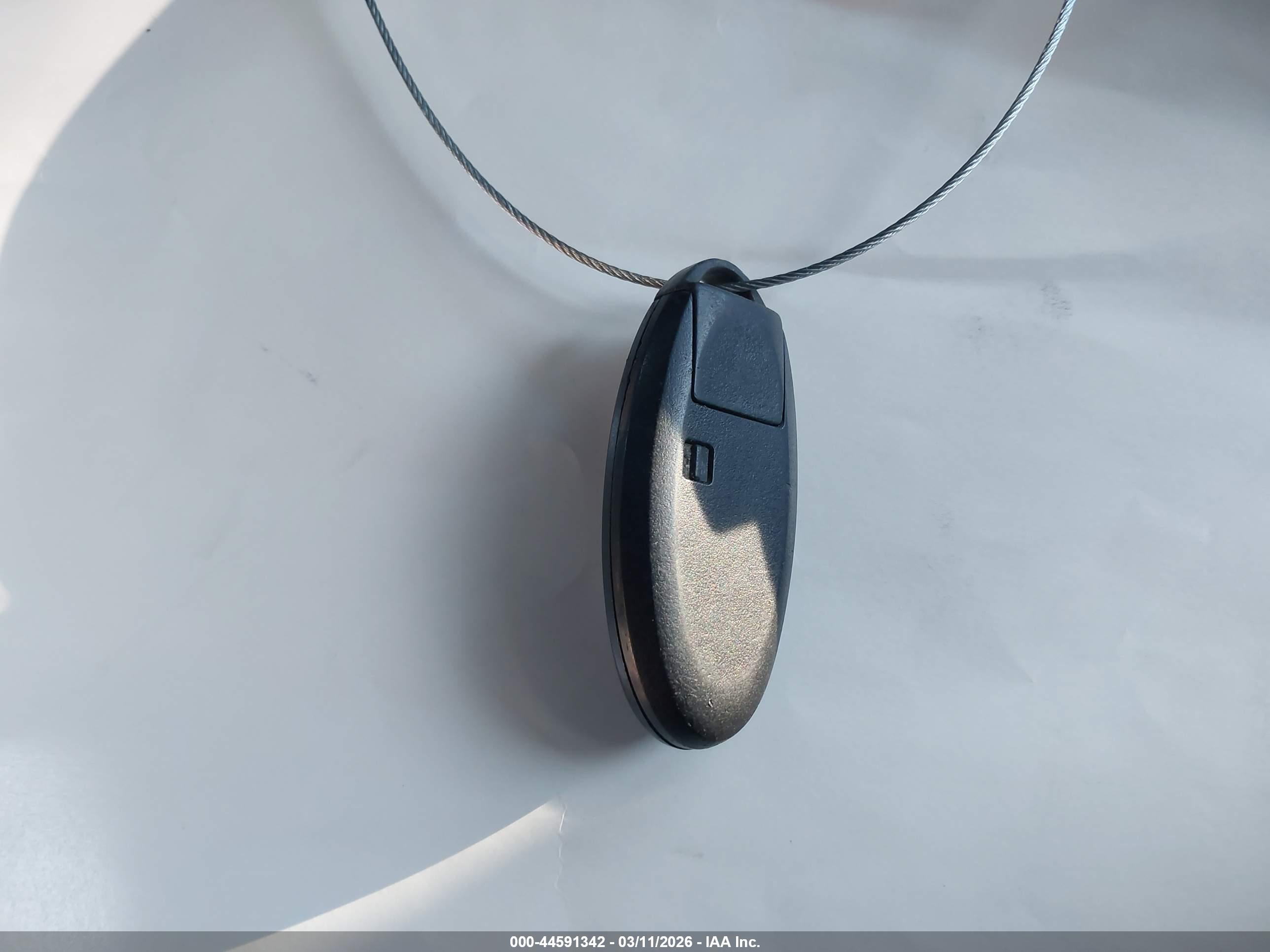 NISSAN ROGUE image 11