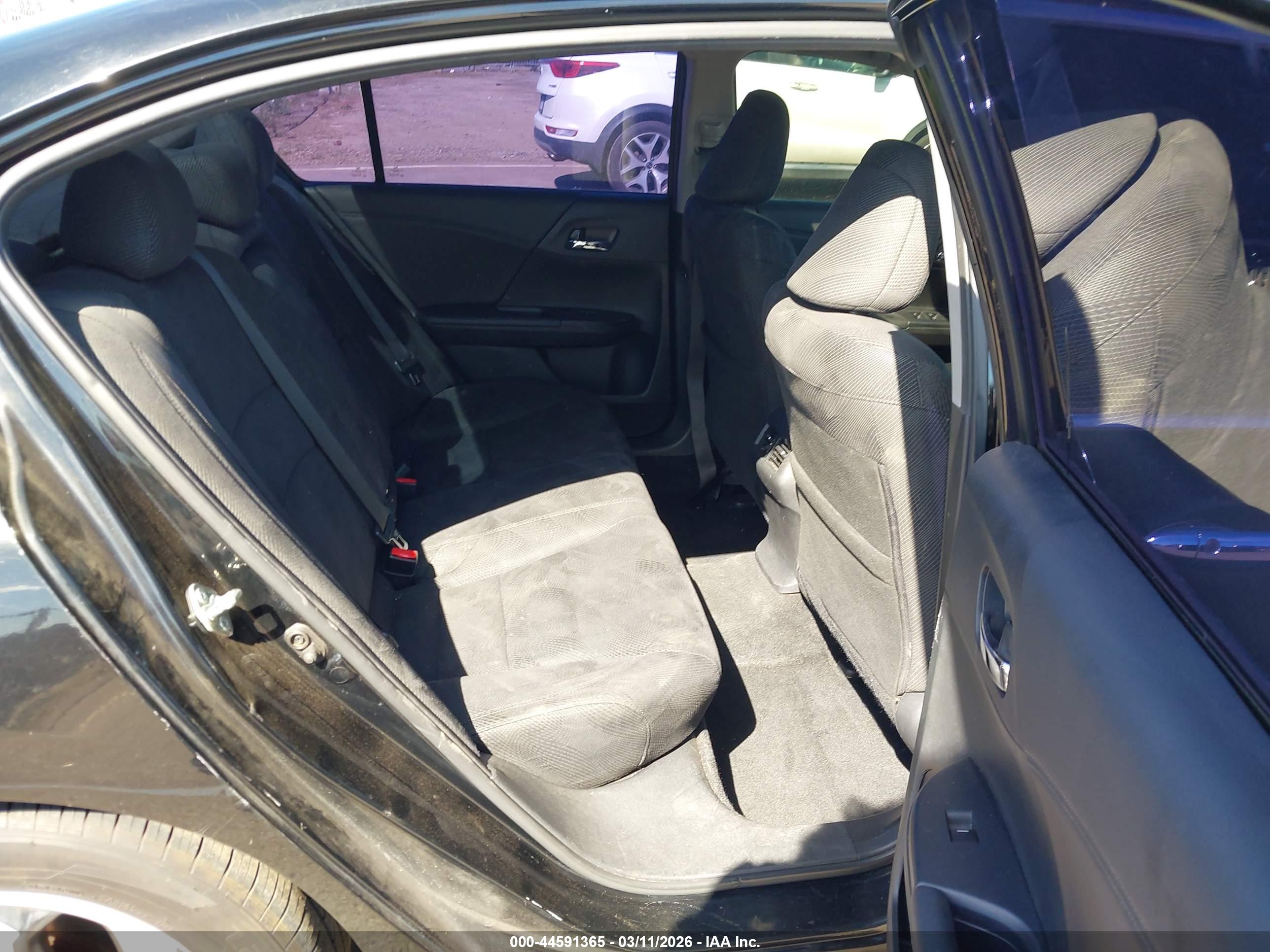 HONDA ACCORD image 8