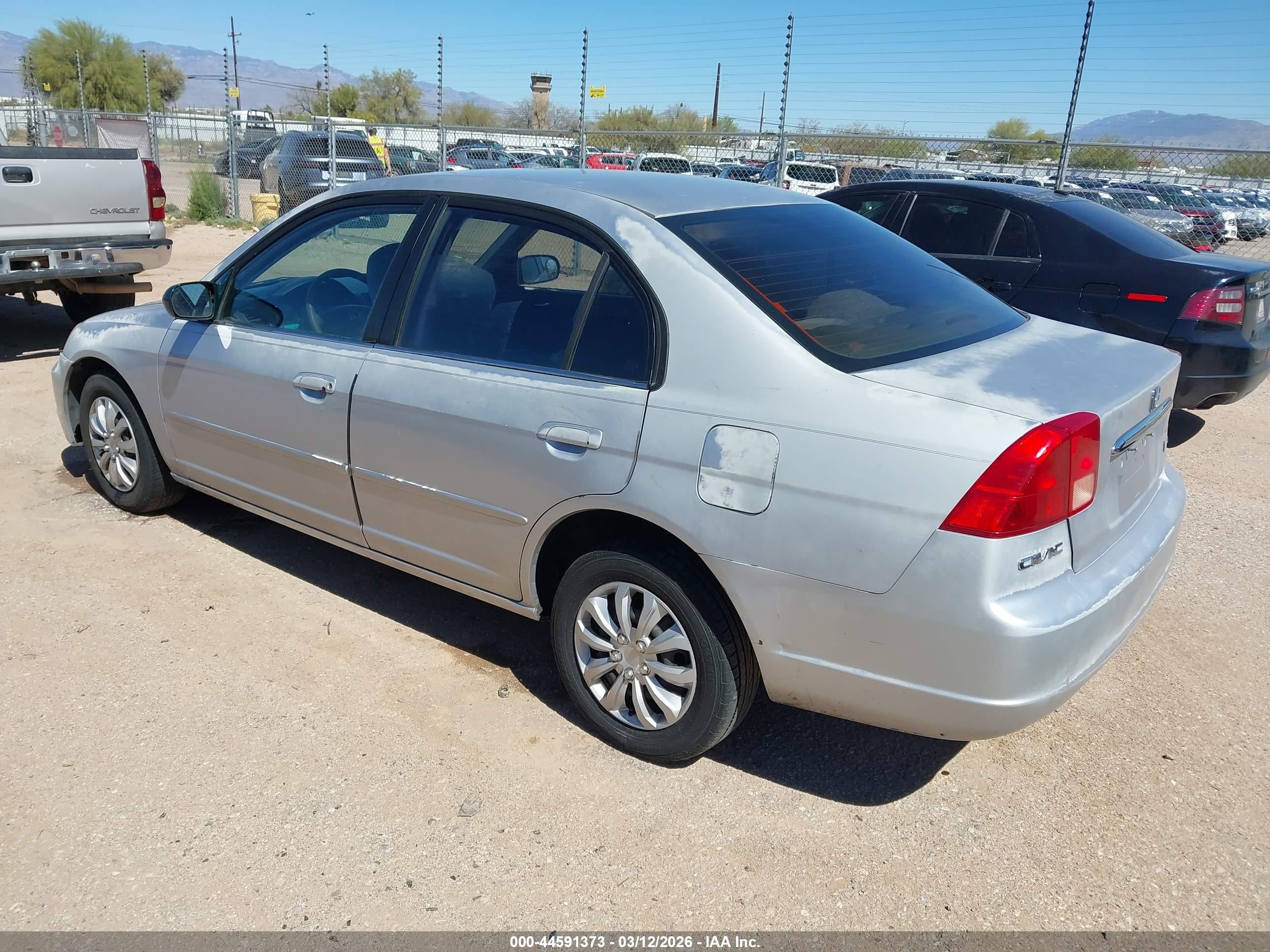 HONDA CIVIC image 3