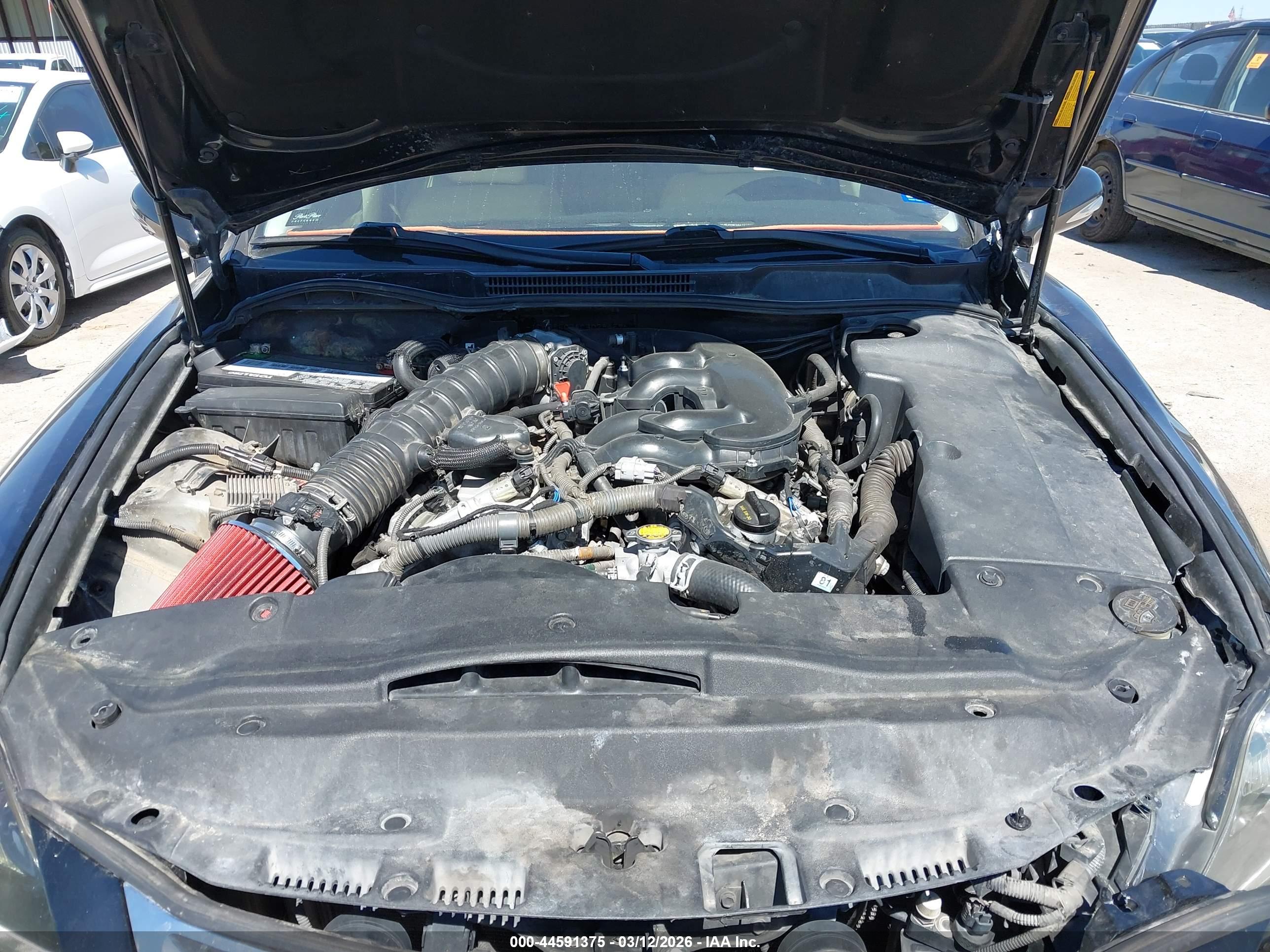 LEXUS IS image 10