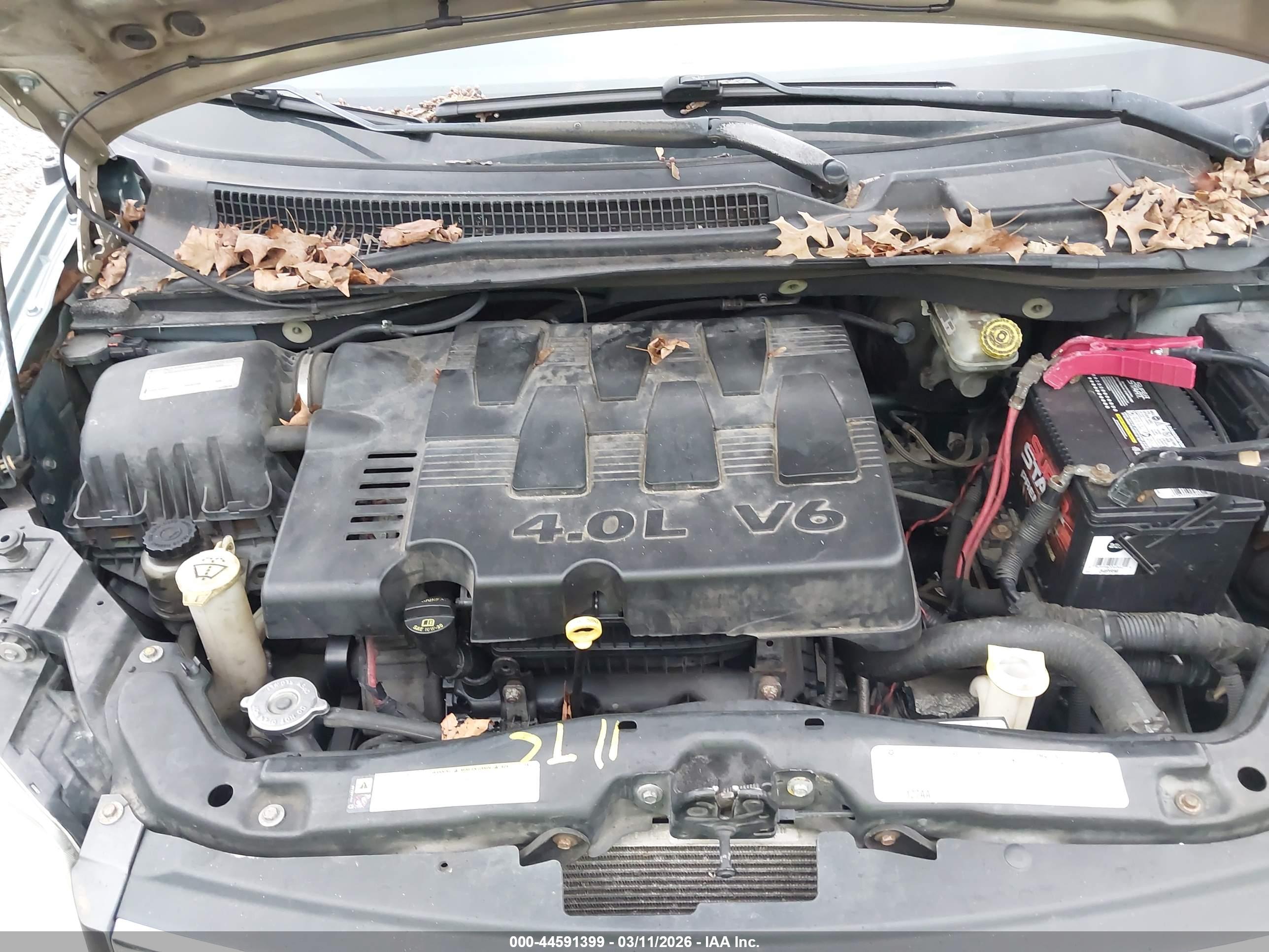 CHRYSLER TOWN image 10