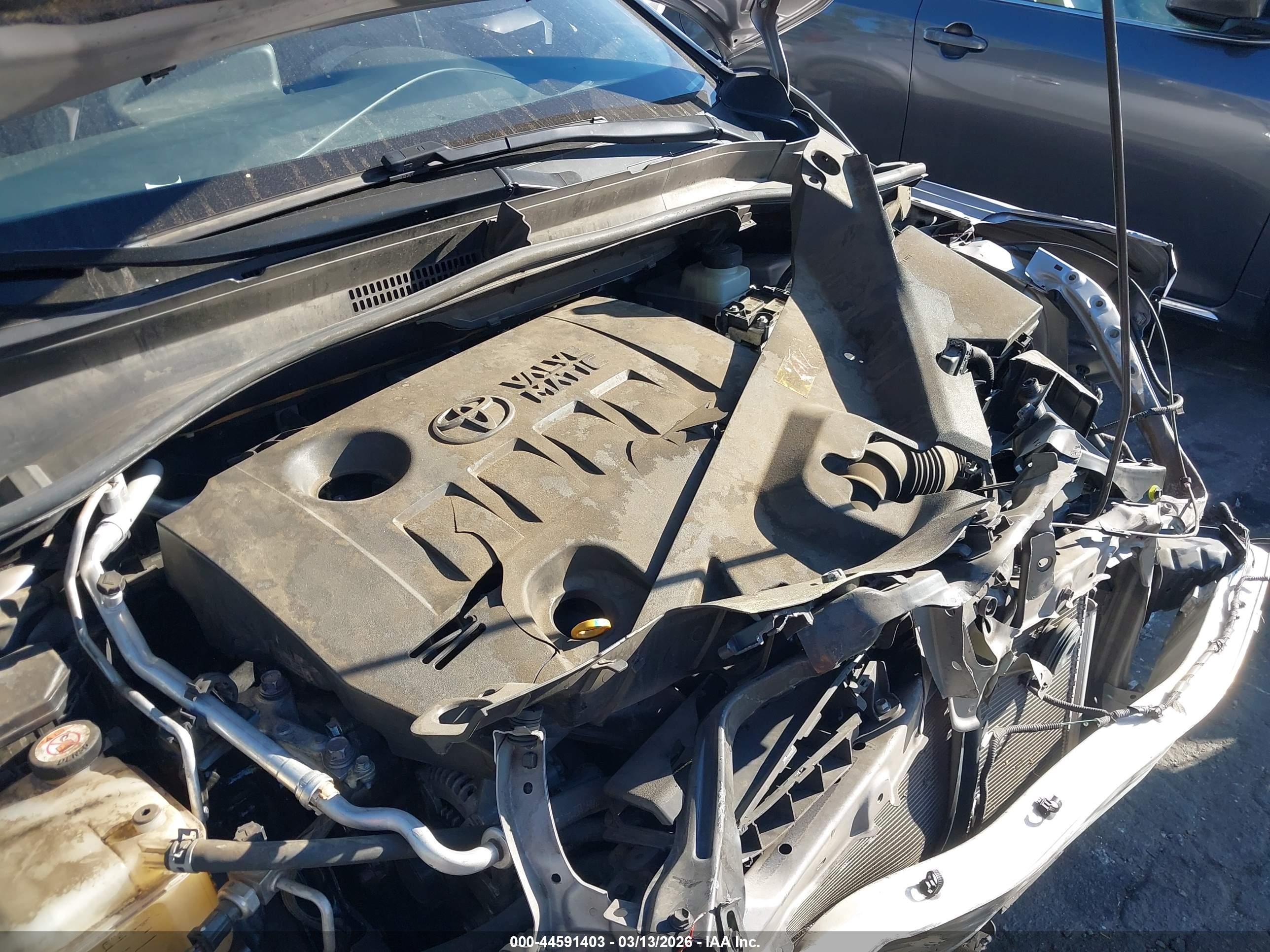 TOYOTA C-HR image 10