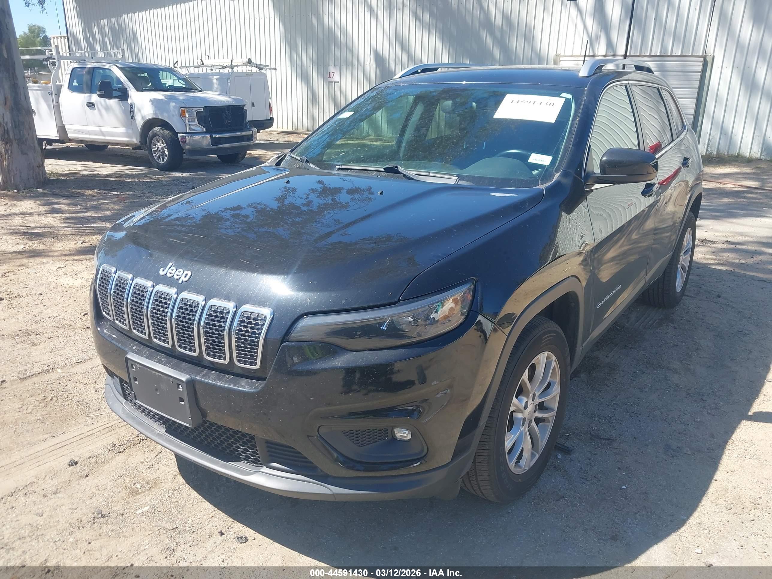 JEEP CHEROKEE image 2