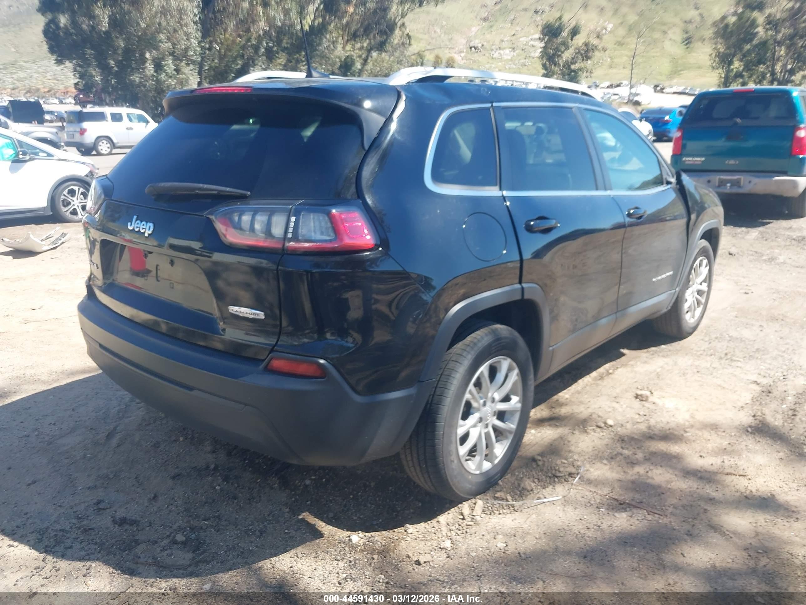 JEEP CHEROKEE image 4