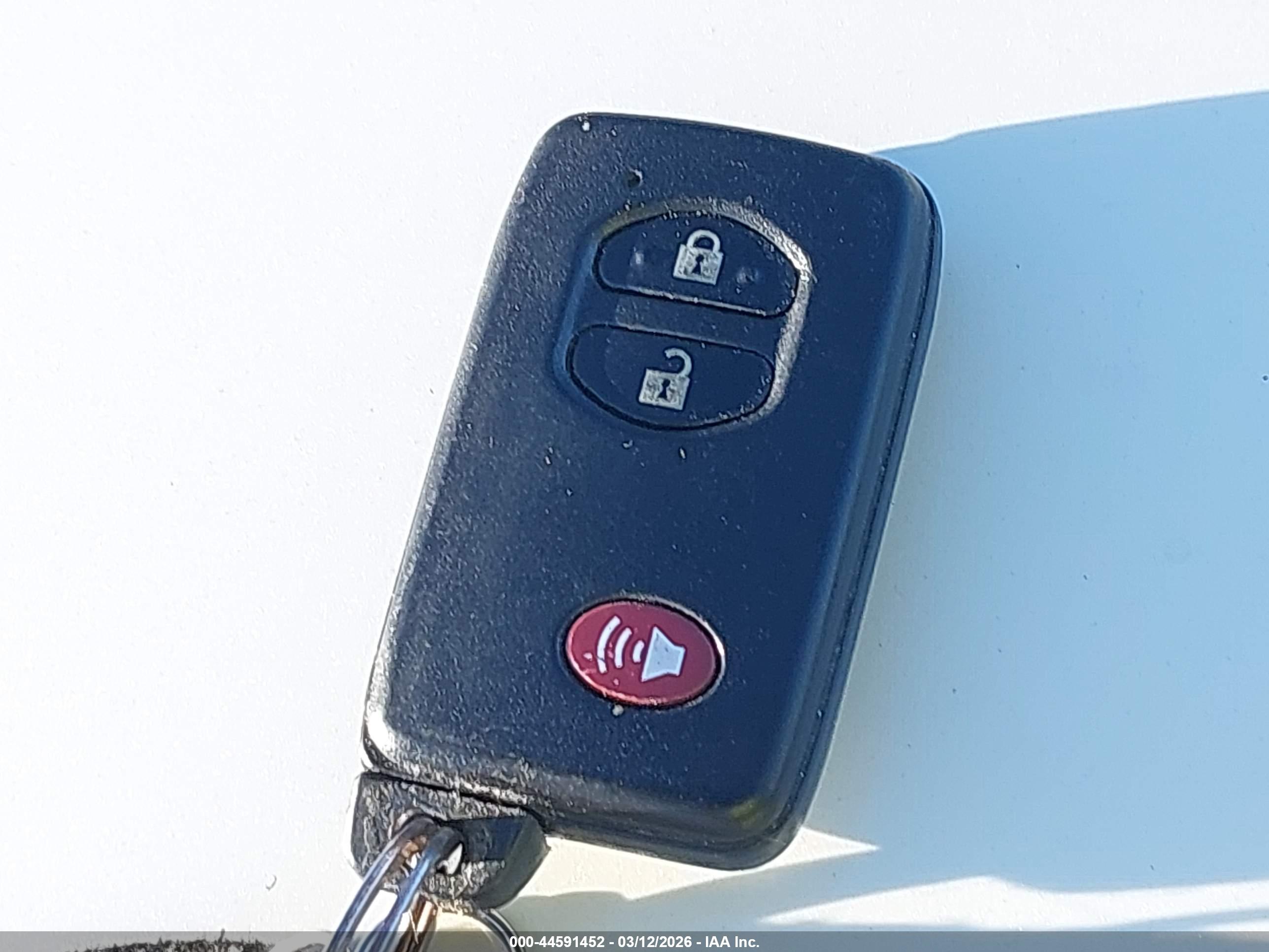 TOYOTA PRIUS image 11