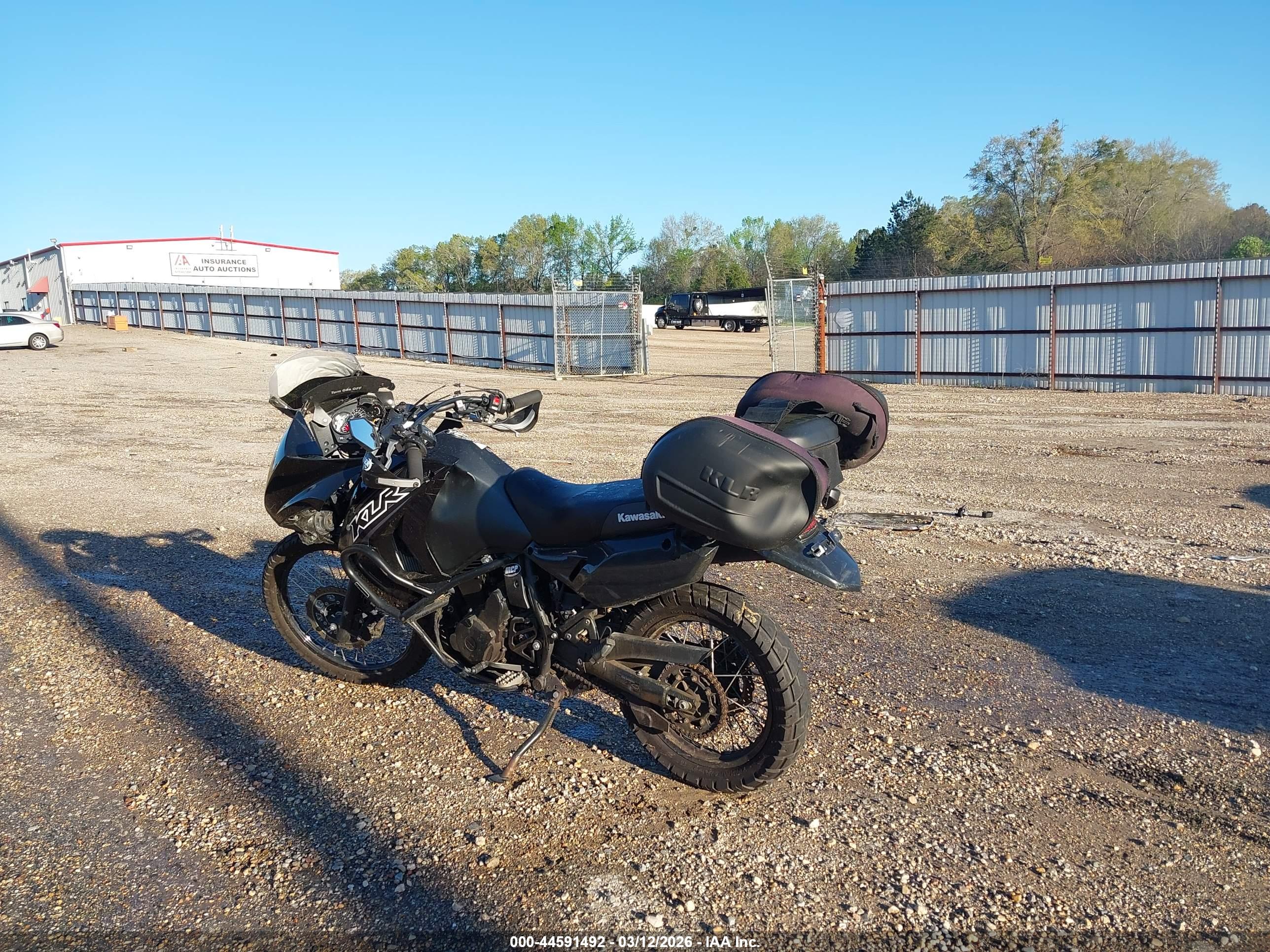 KAWASAKI KL650 image 3