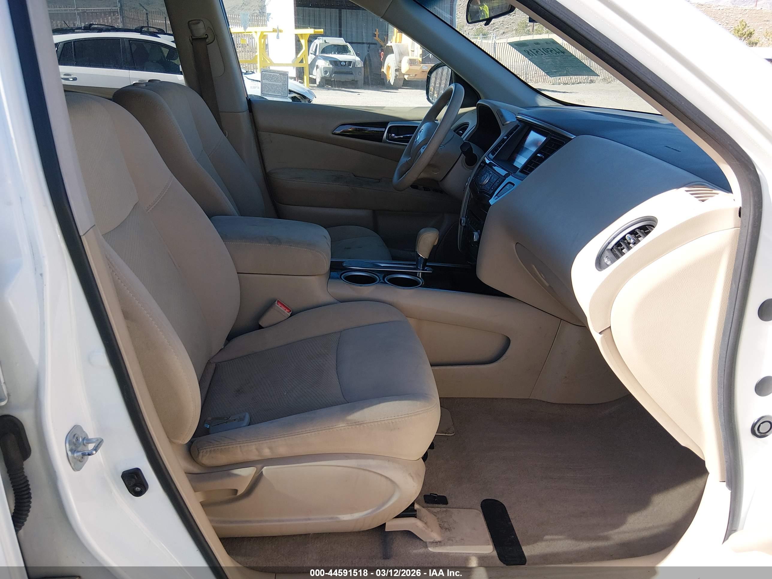 NISSAN PATHFINDER image 5
