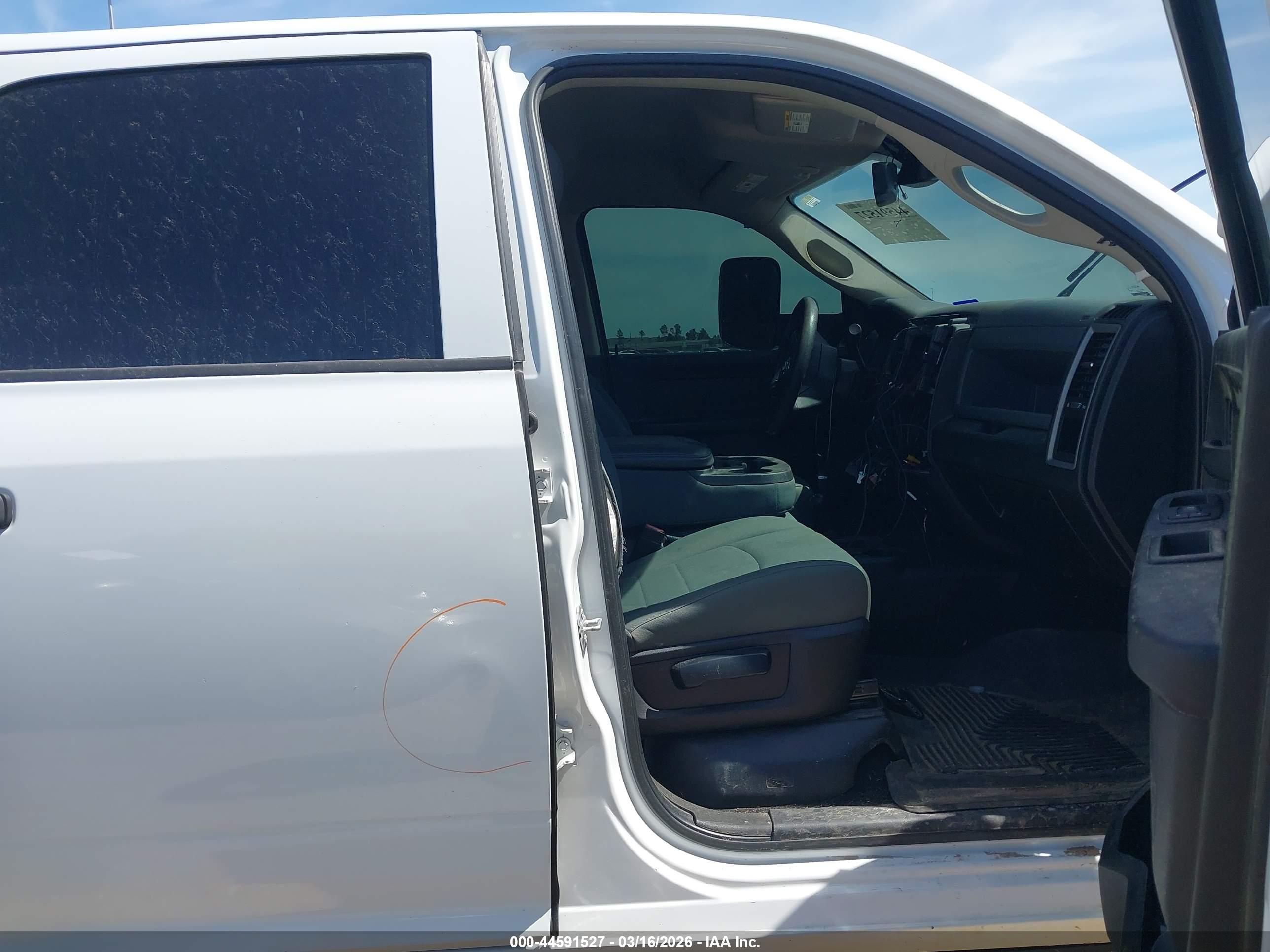RAM 2500 image 5