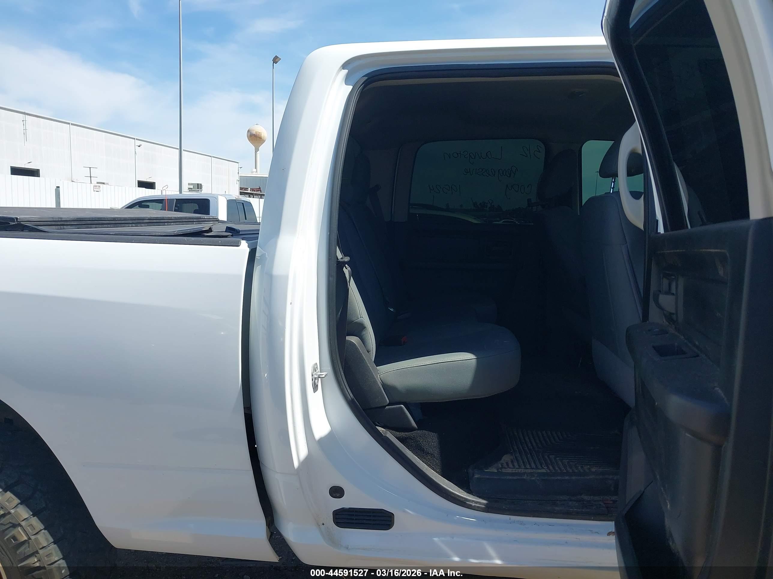 RAM 2500 image 8
