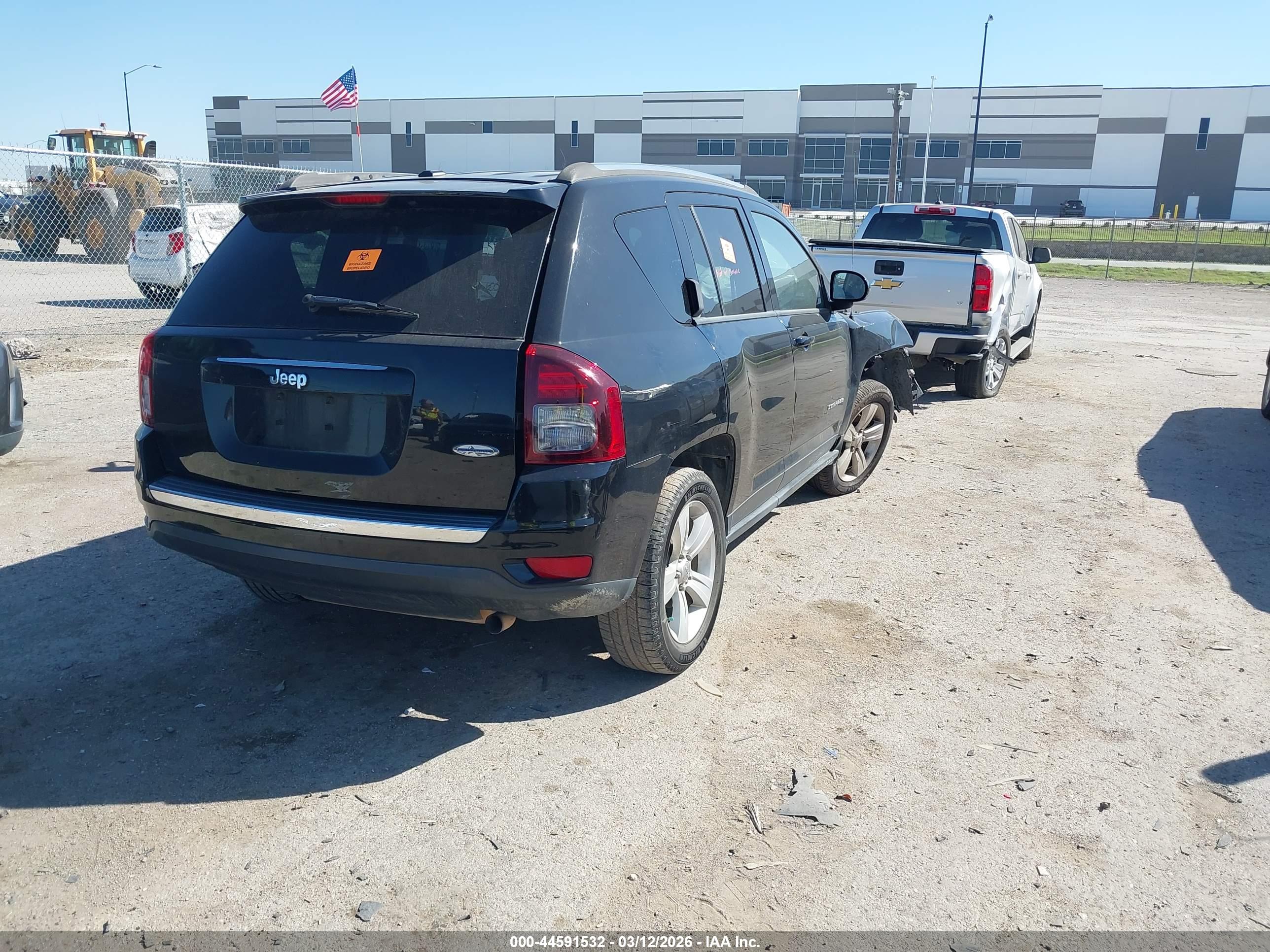 JEEP COMPASS image 4