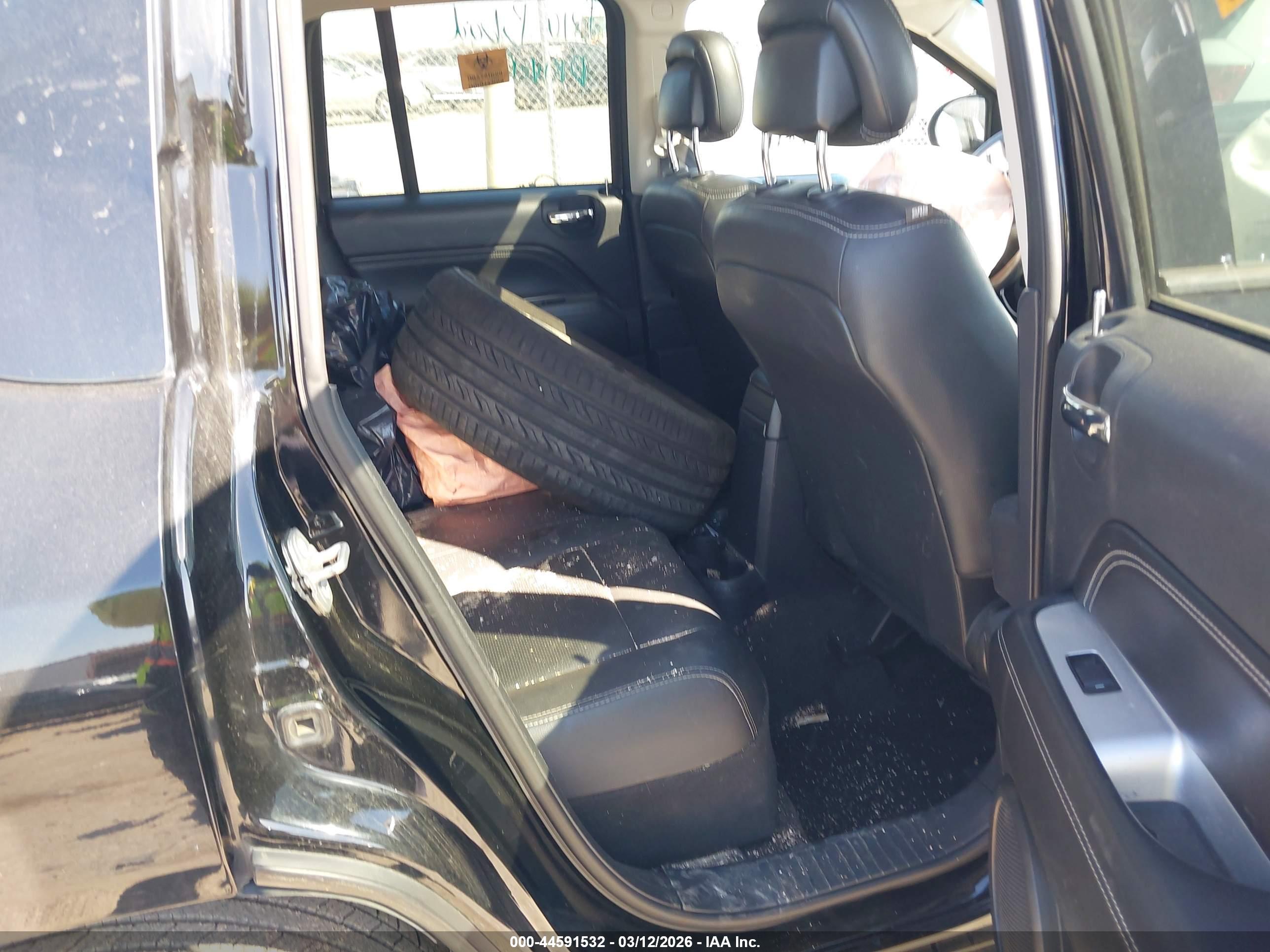 JEEP COMPASS image 8
