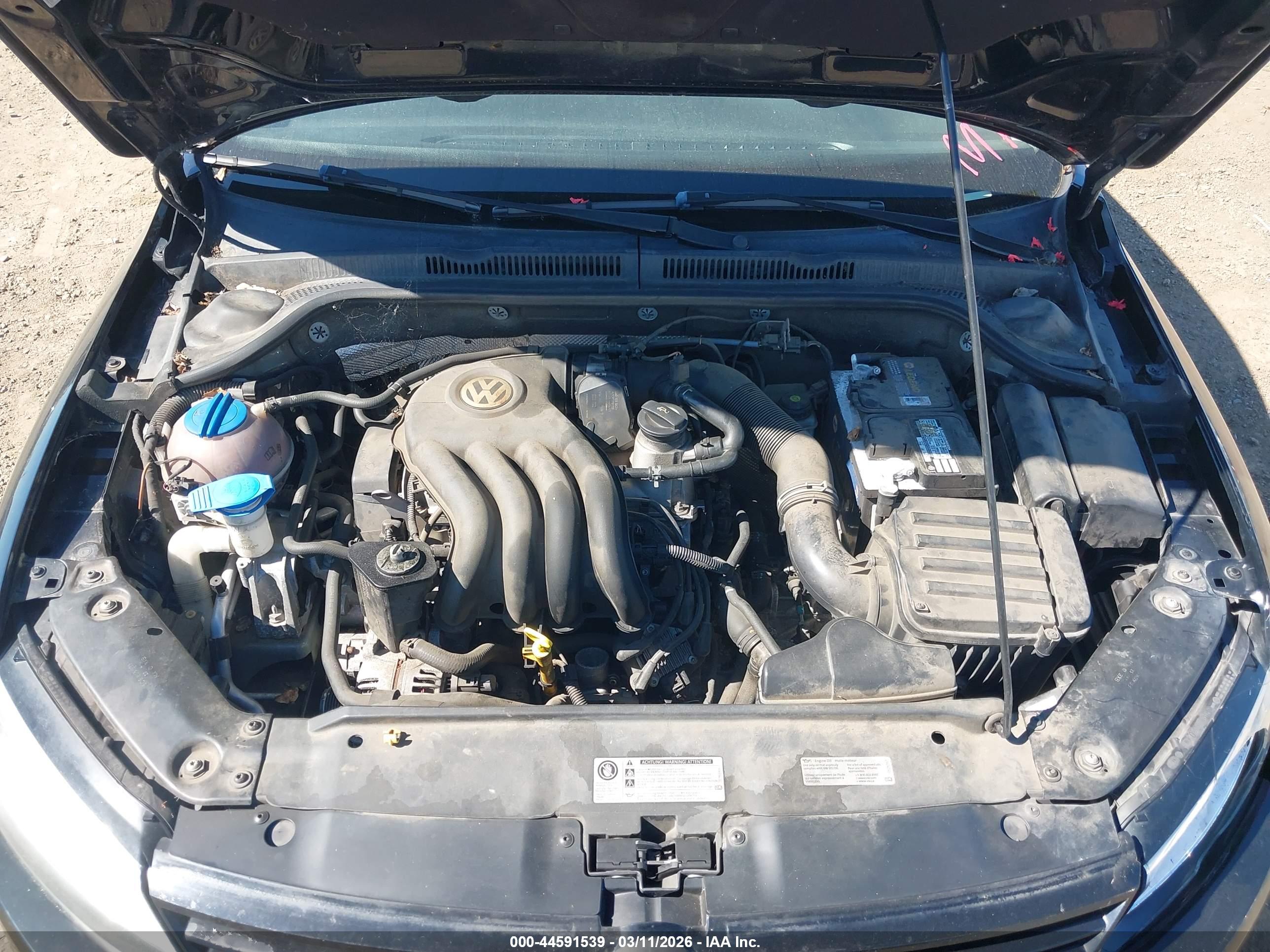 VOLKSWAGEN JETTA image 10
