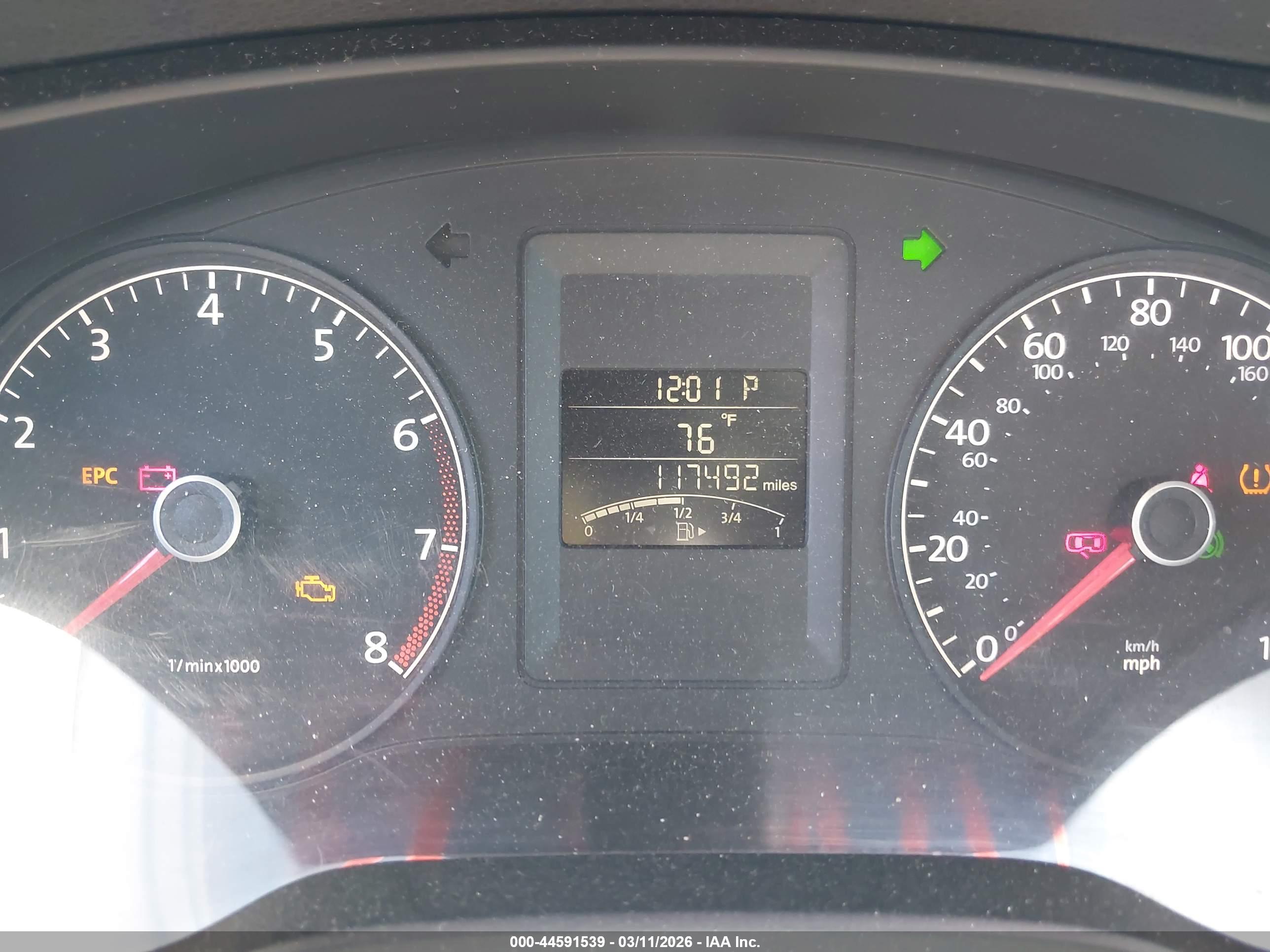 VOLKSWAGEN JETTA image 7