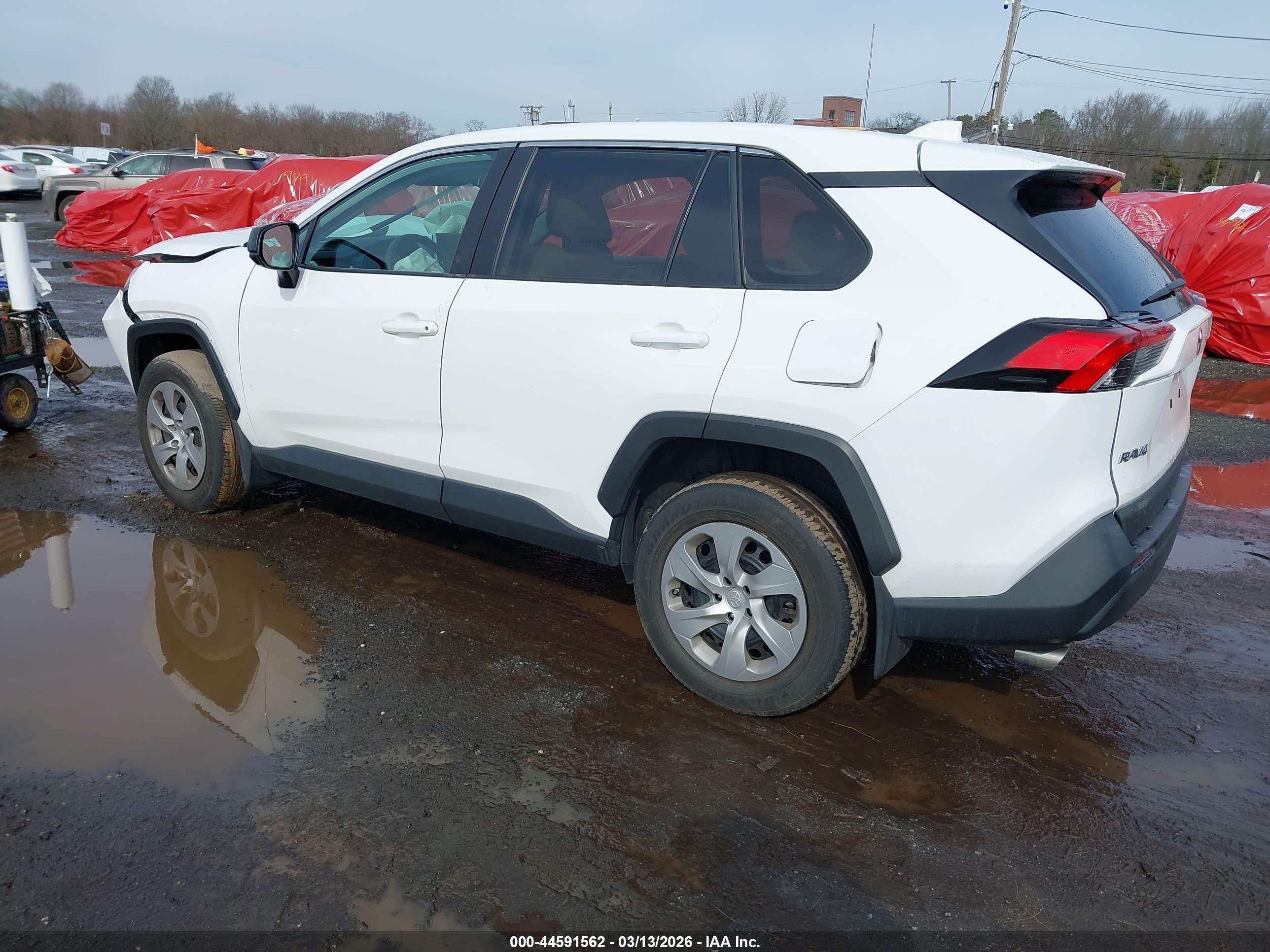 TOYOTA RAV4 image 3