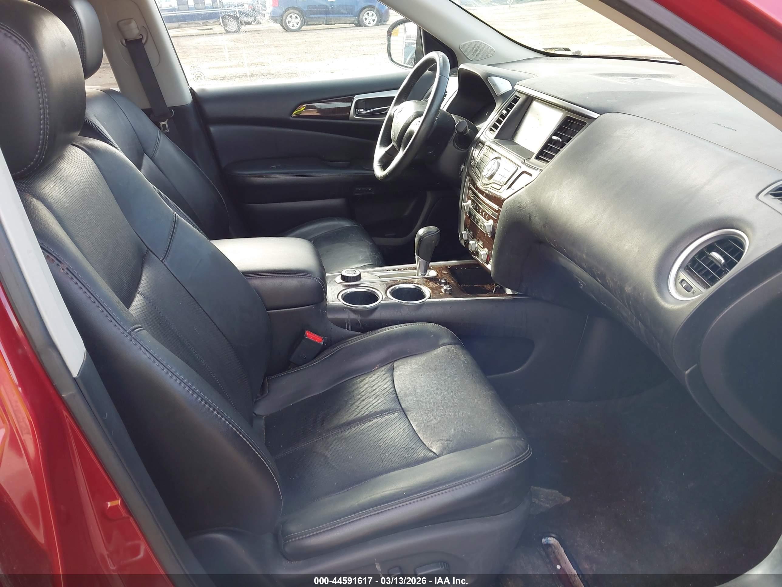 NISSAN PATHFINDER image 5