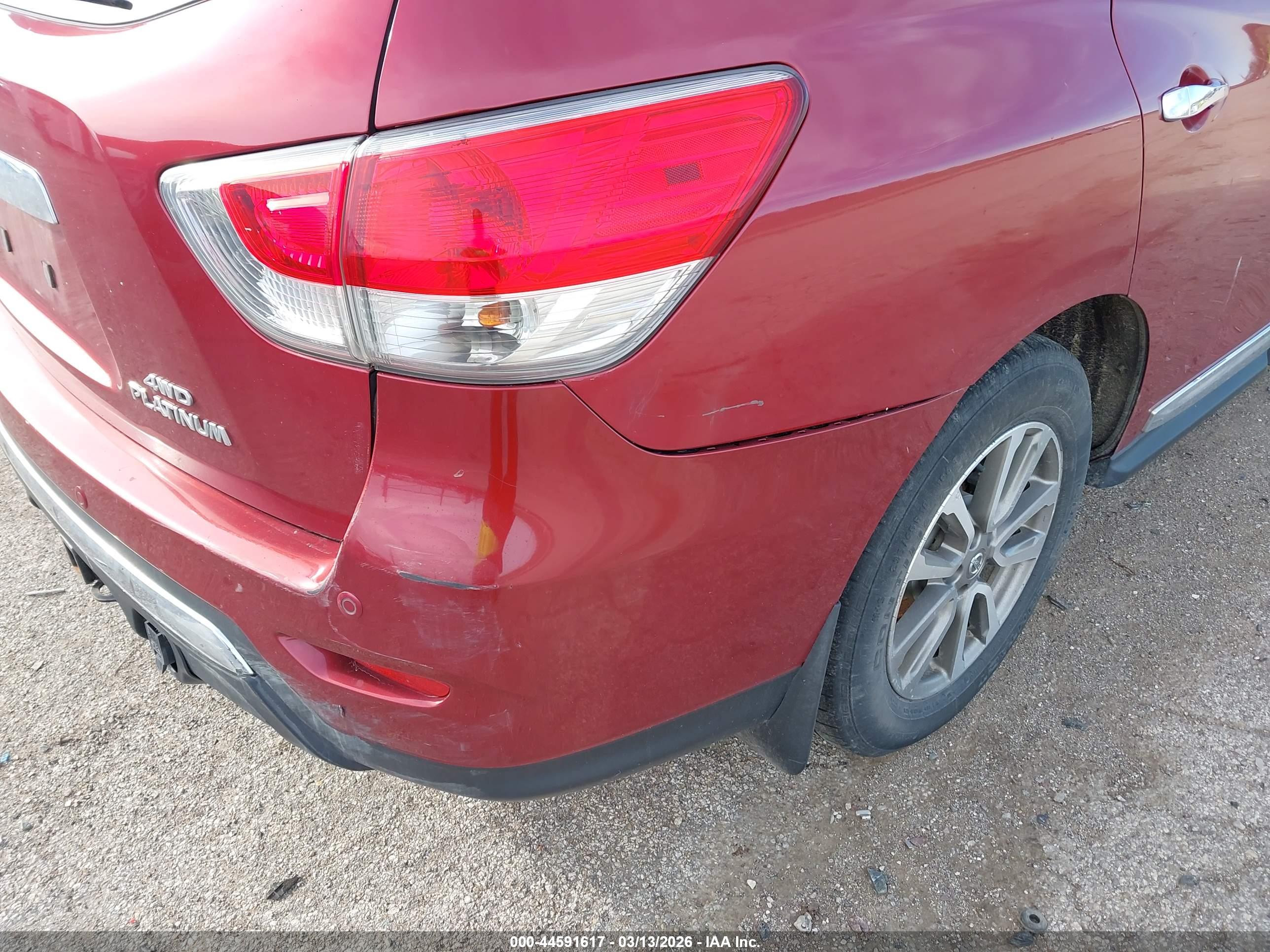 NISSAN PATHFINDER image 6