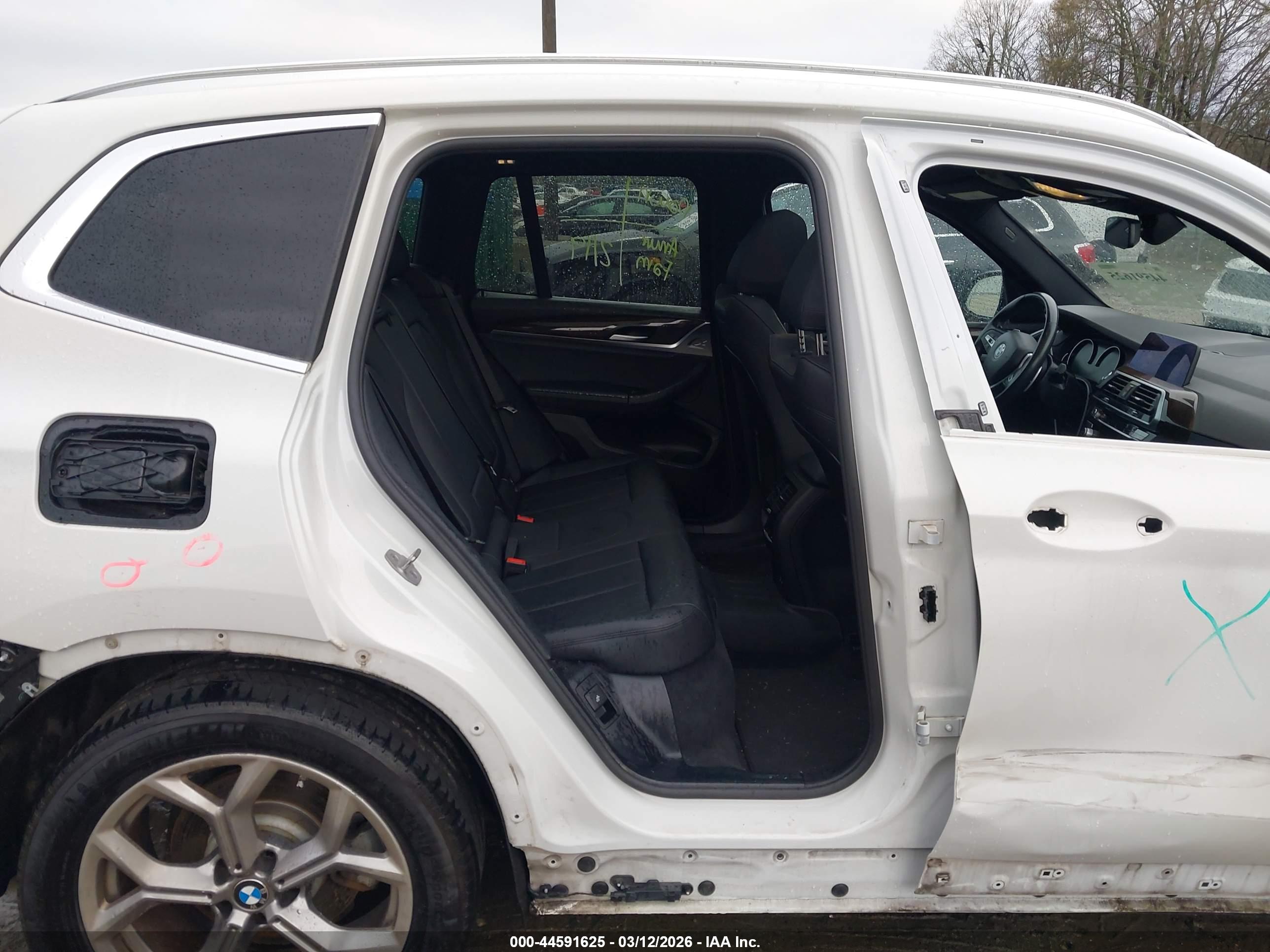 BMW X3 image 8