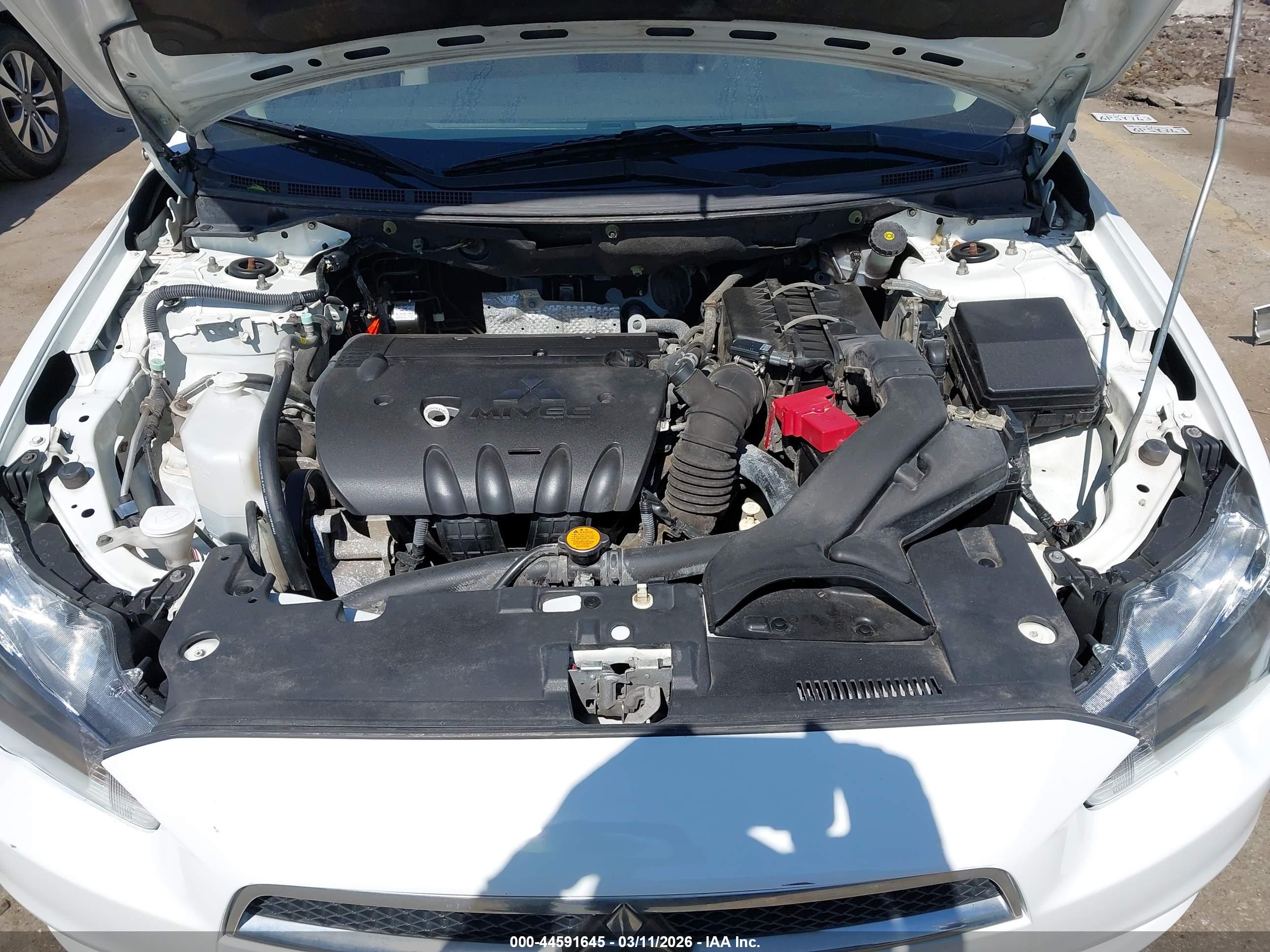 MITSUBISHI LANCER image 10