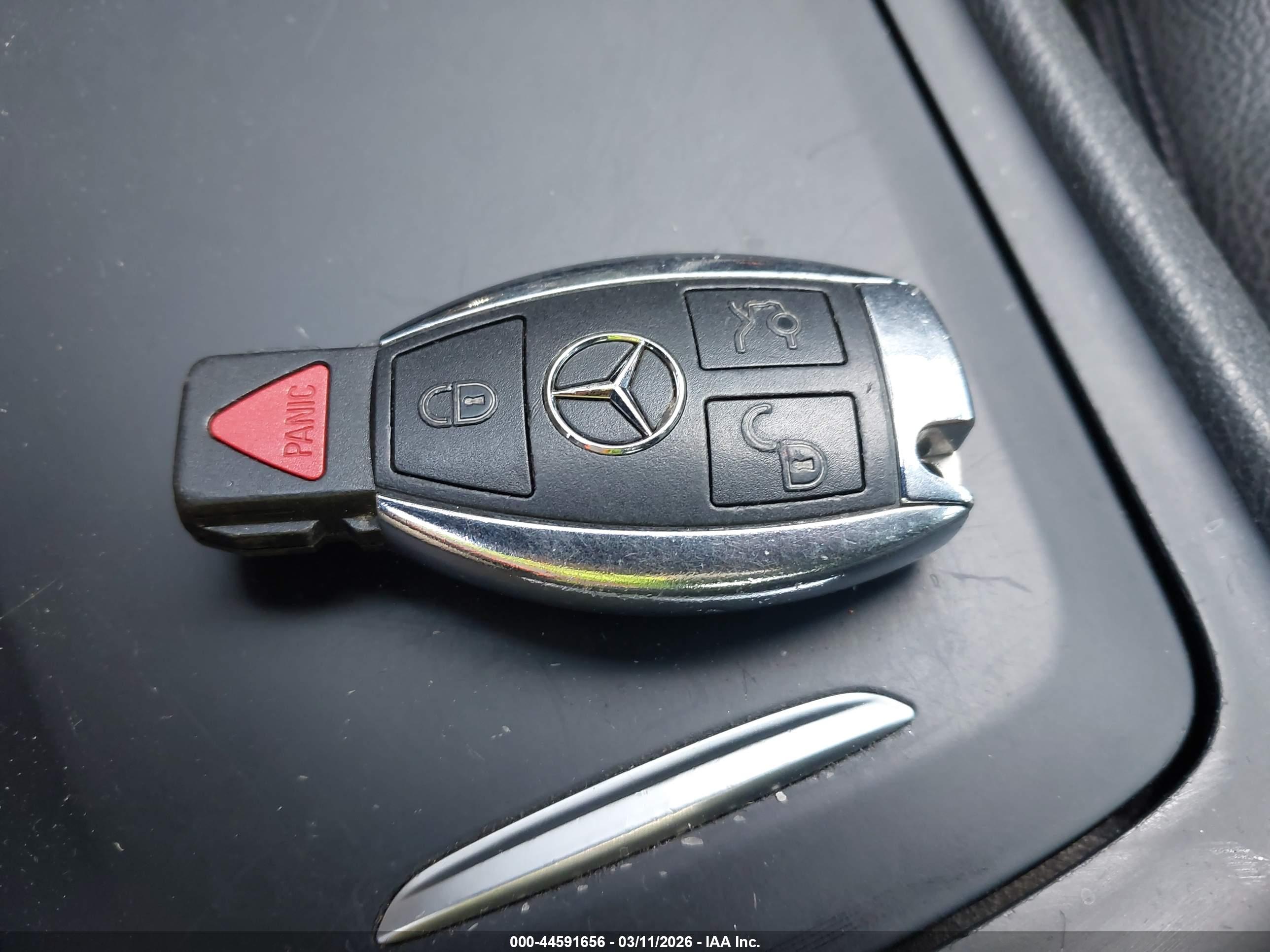 MERCEDES-BENZ CLA image 11