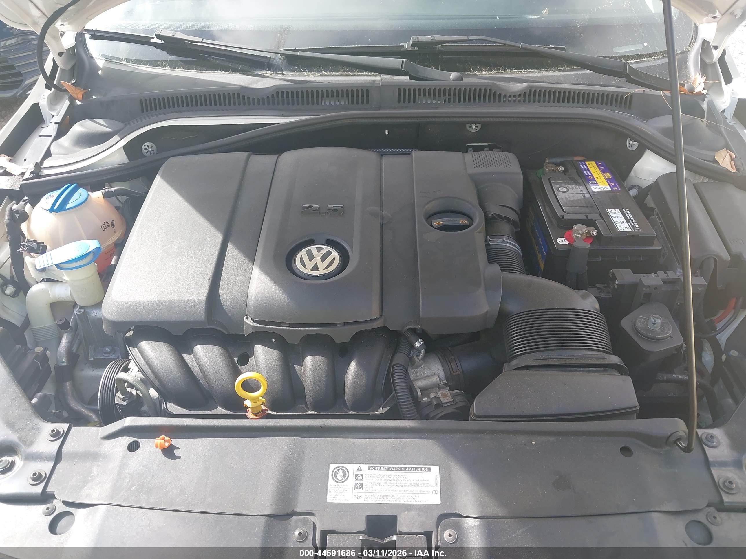 VOLKSWAGEN JETTA image 10