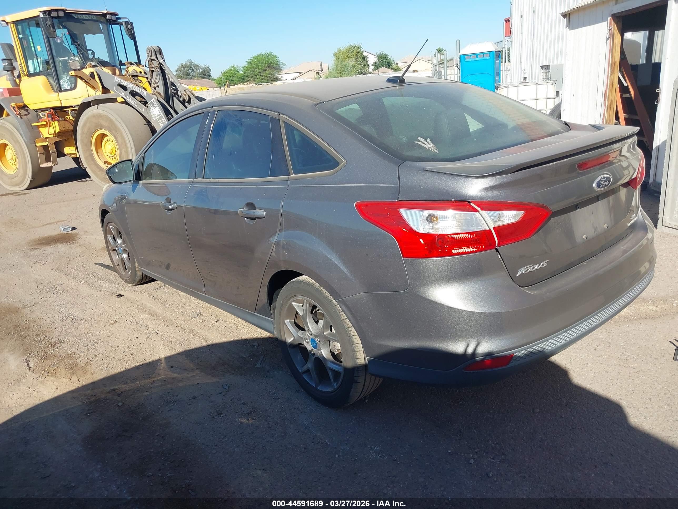 FORD FOCUS image 3