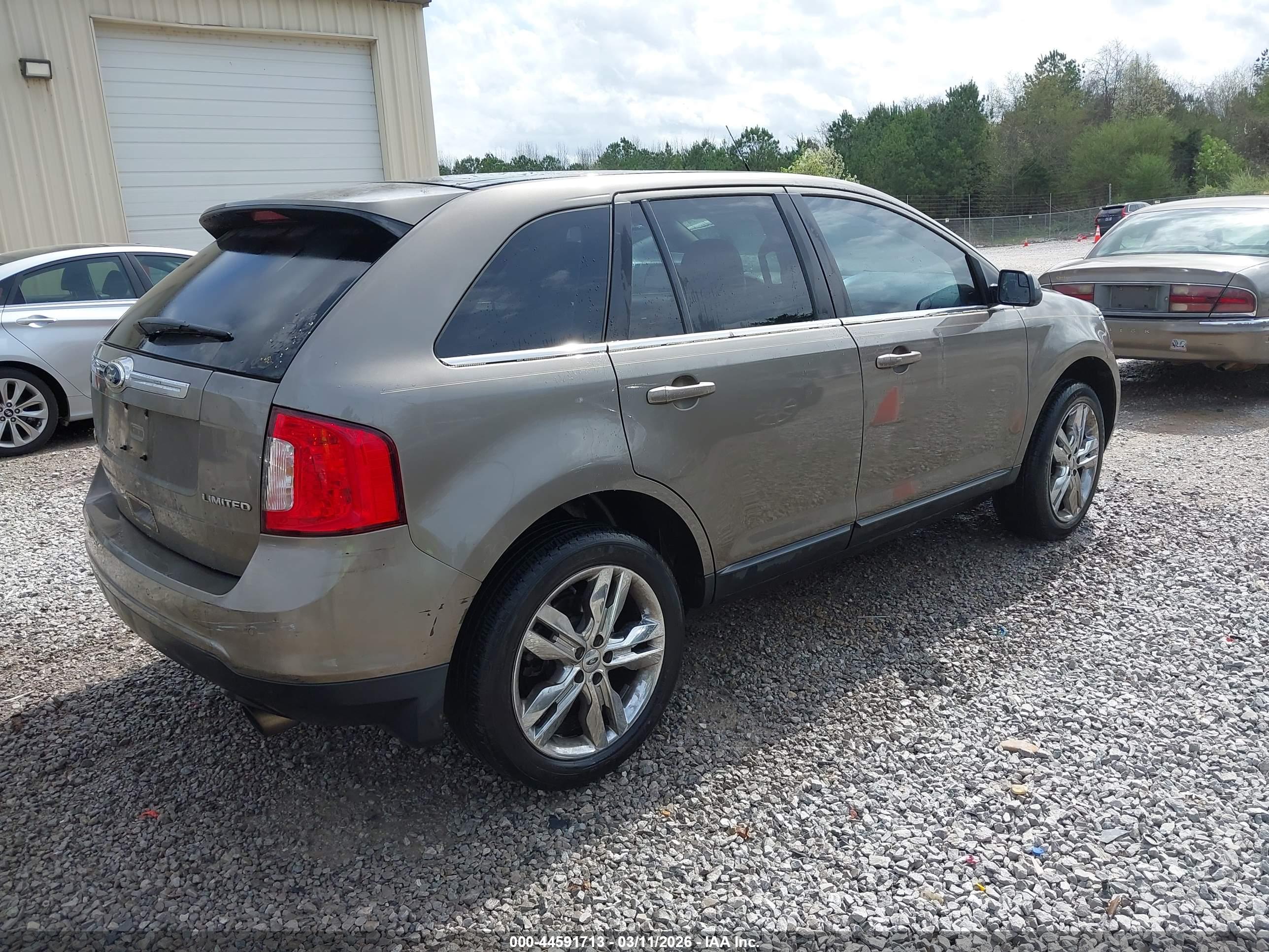 FORD EDGE image 4