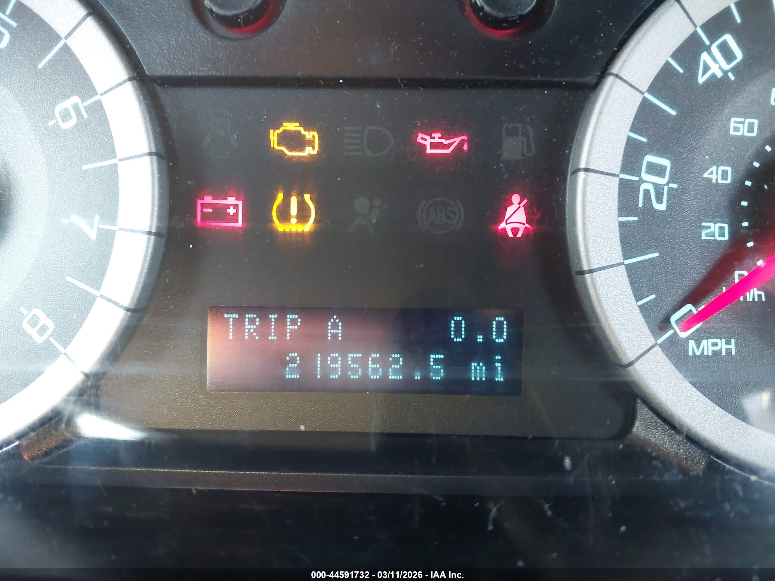 FORD ESCAPE image 7