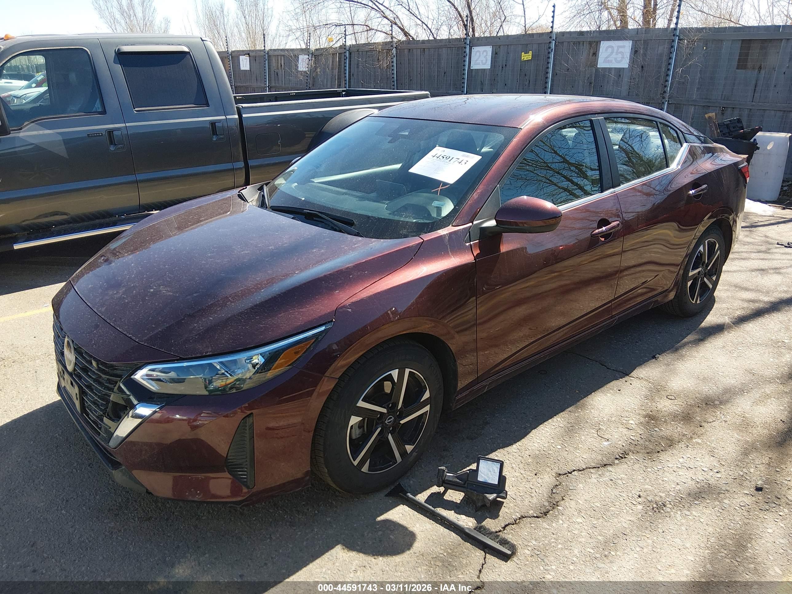 NISSAN SENTRA image 2