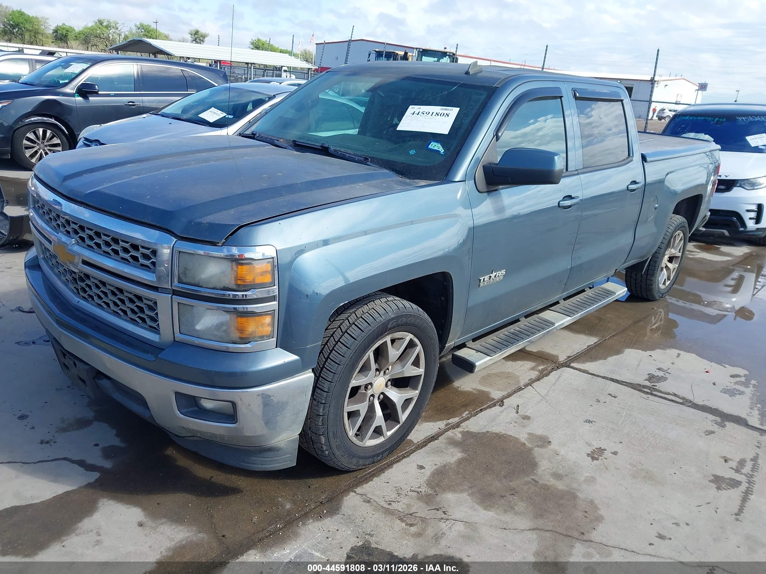 CHEVROLET SILVERADO image 2