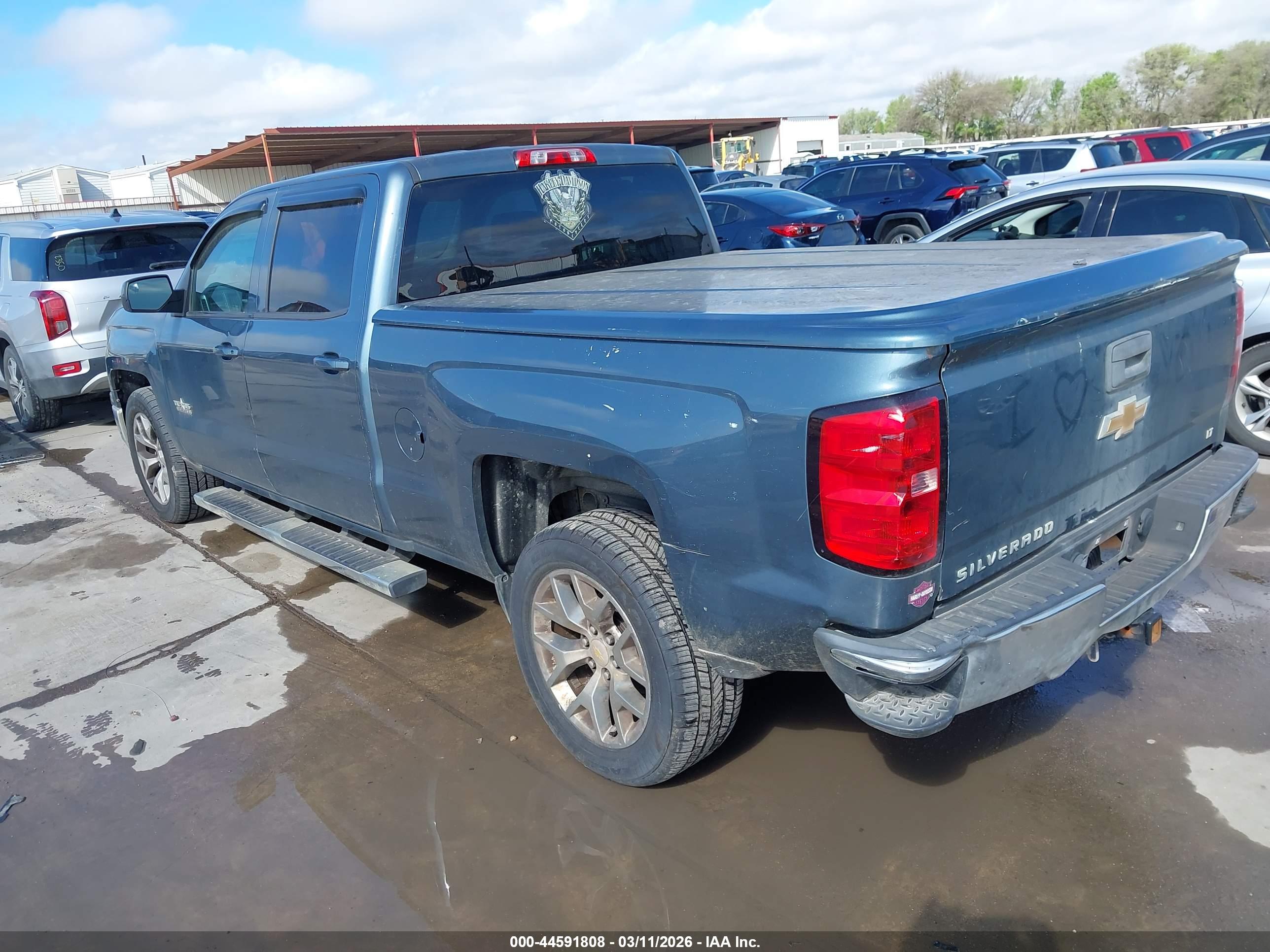 CHEVROLET SILVERADO image 3