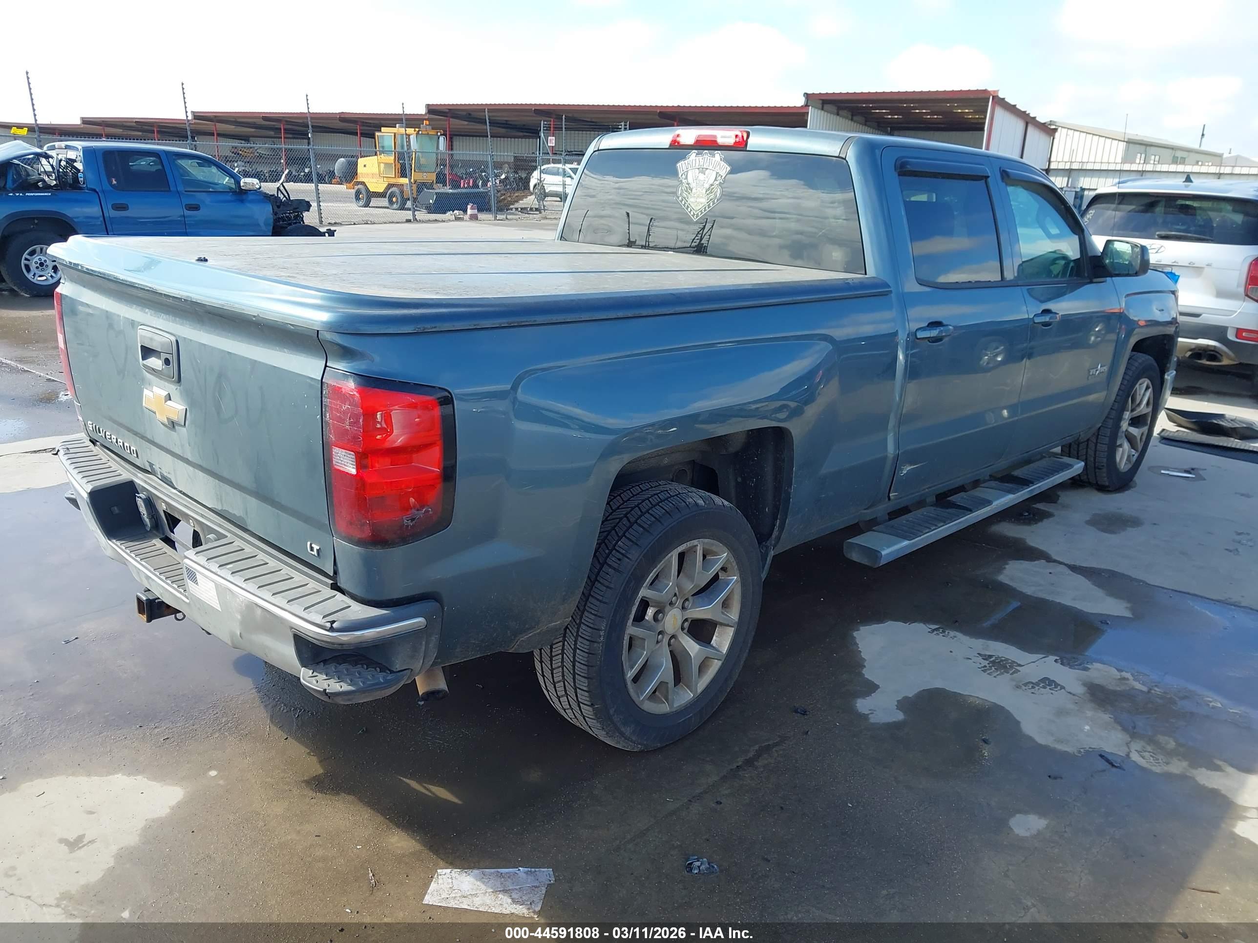 CHEVROLET SILVERADO image 4