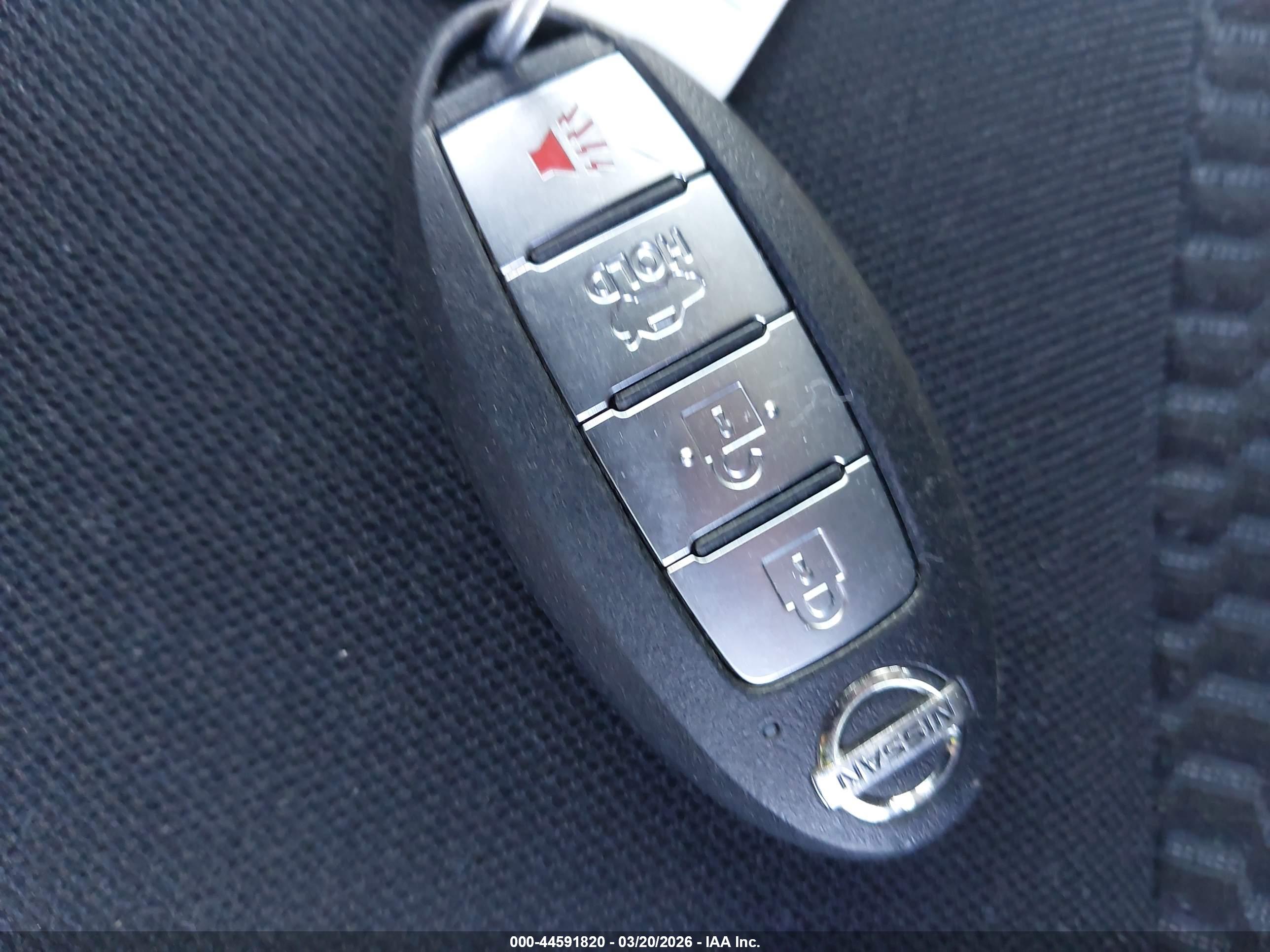 NISSAN SENTRA image 11
