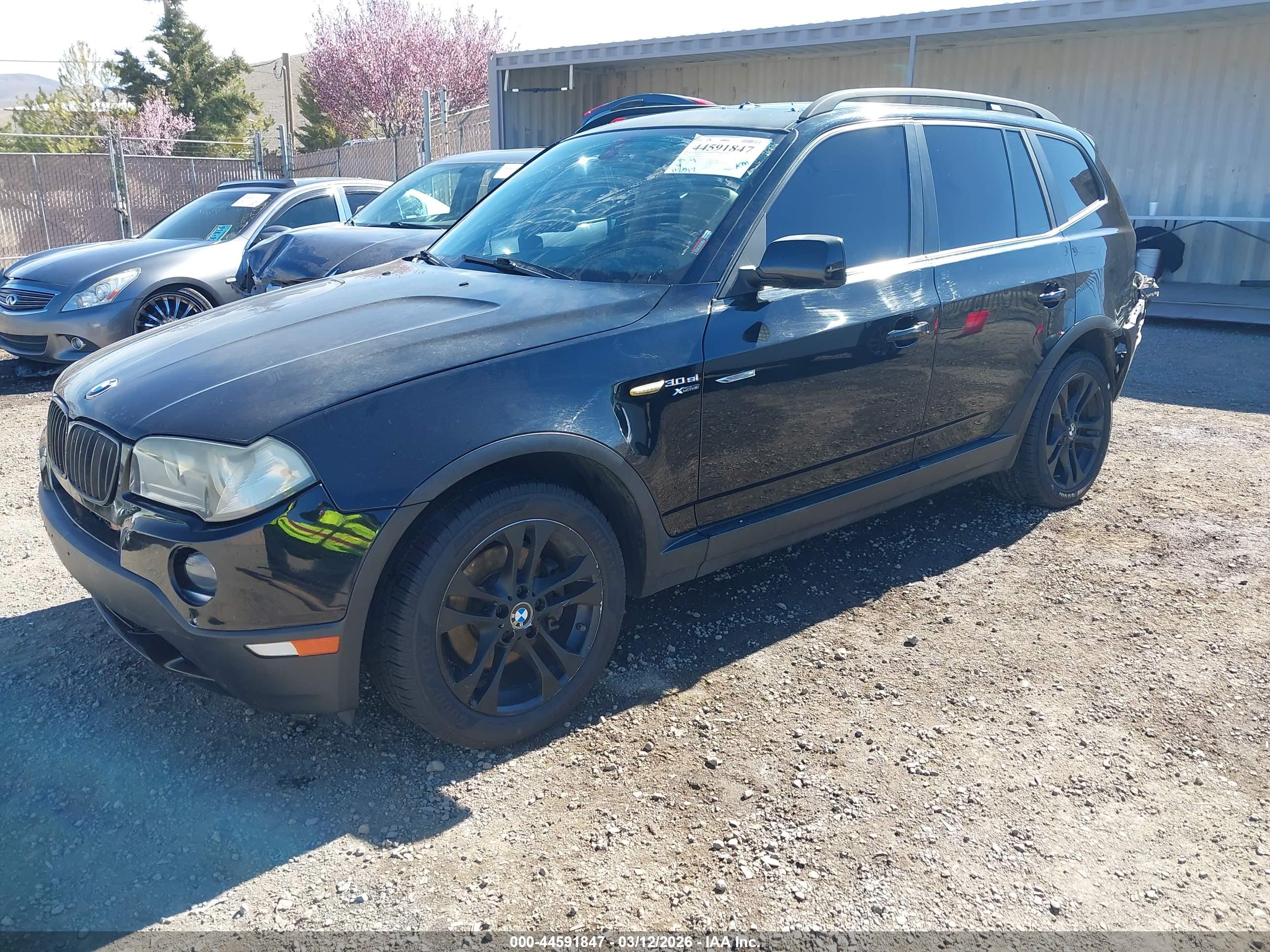 BMW X3 image 2