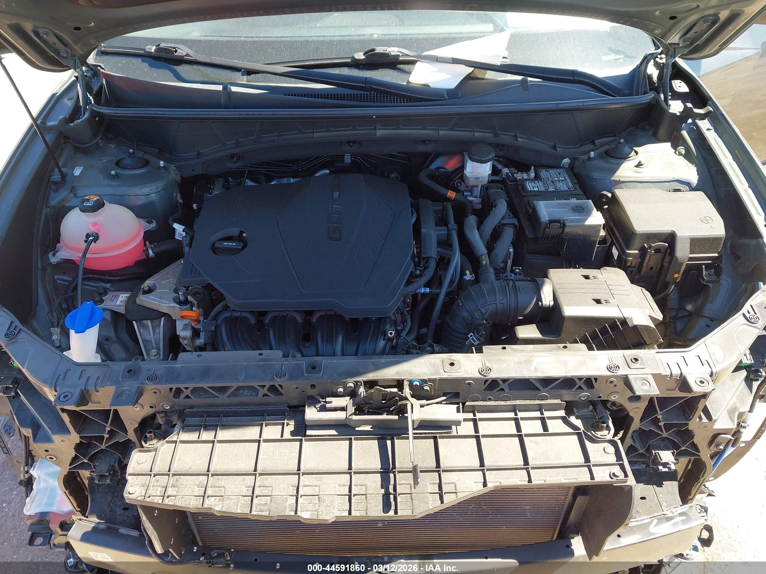 HYUNDAI TUCSON image 10