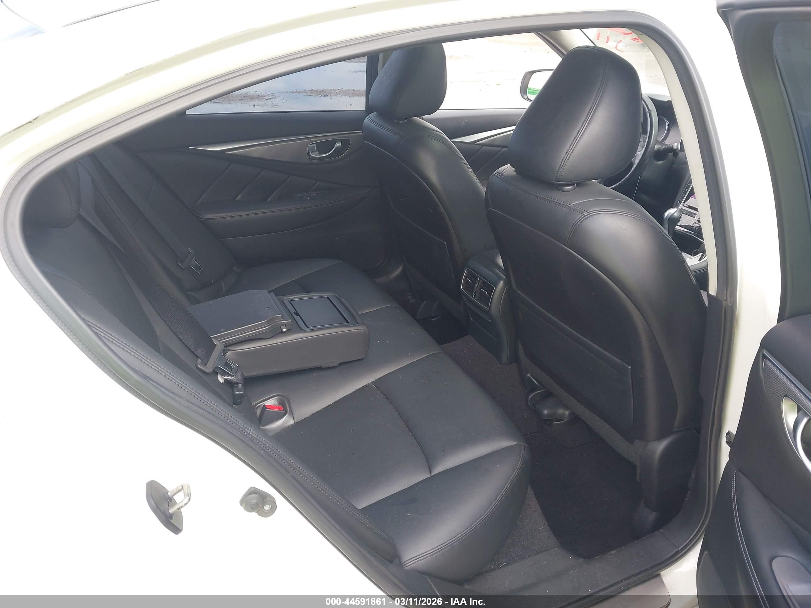 INFINITI Q50 image 8