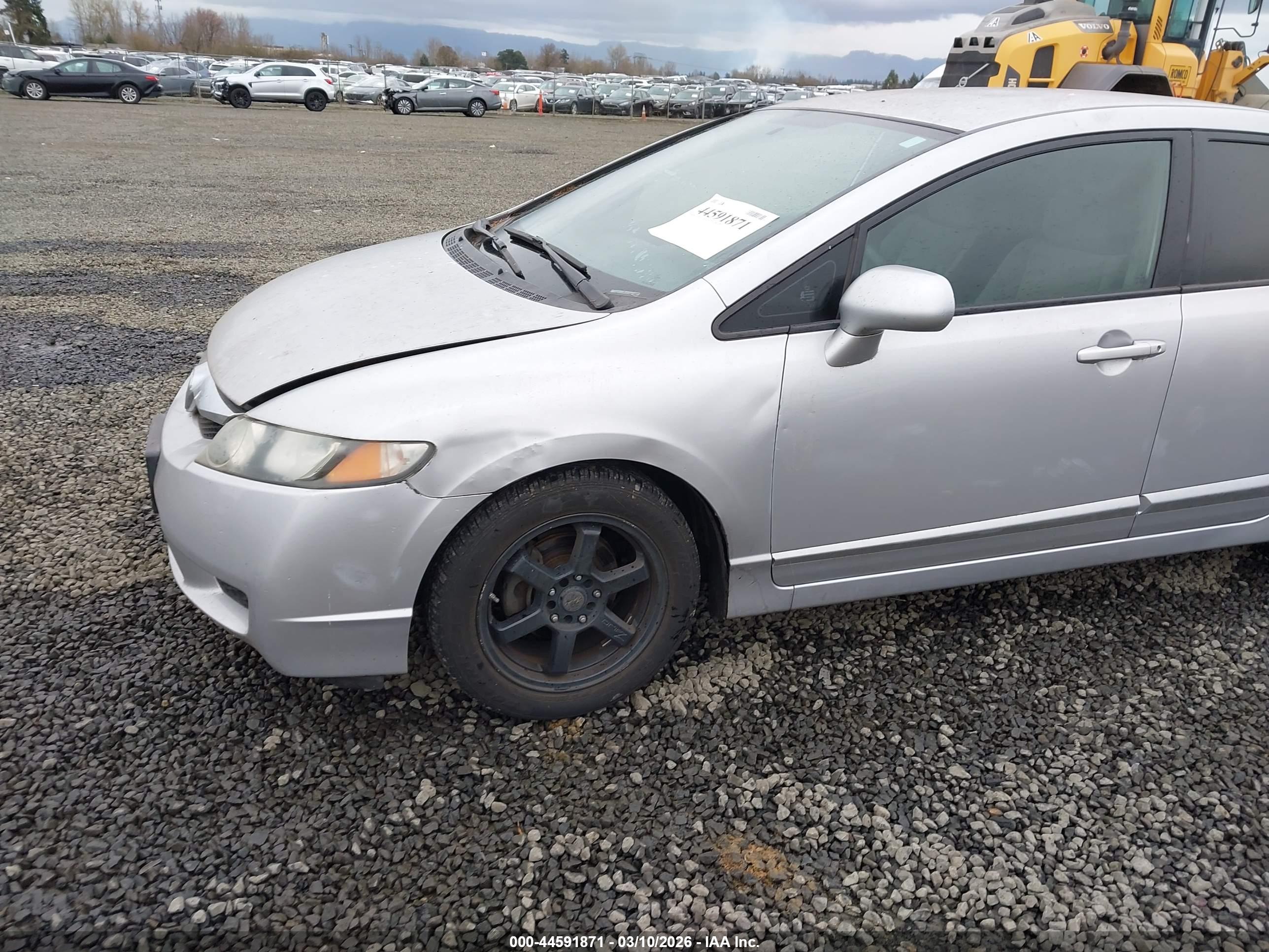 HONDA CIVIC image 6