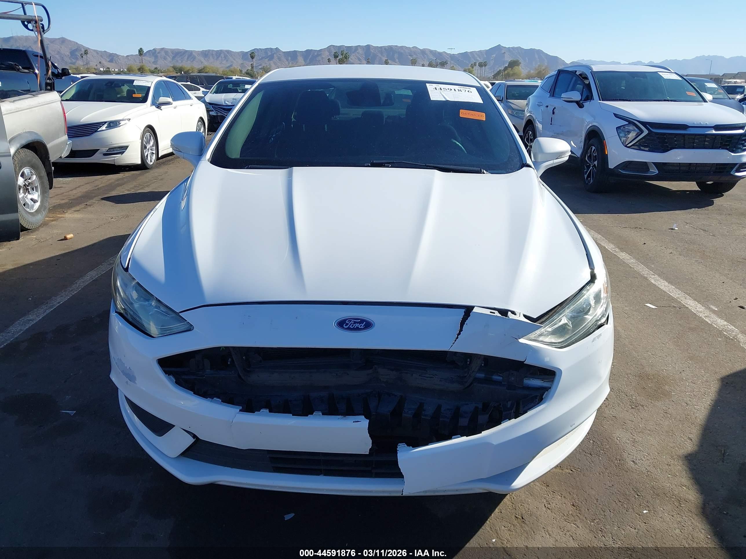 FORD FUSION image 6