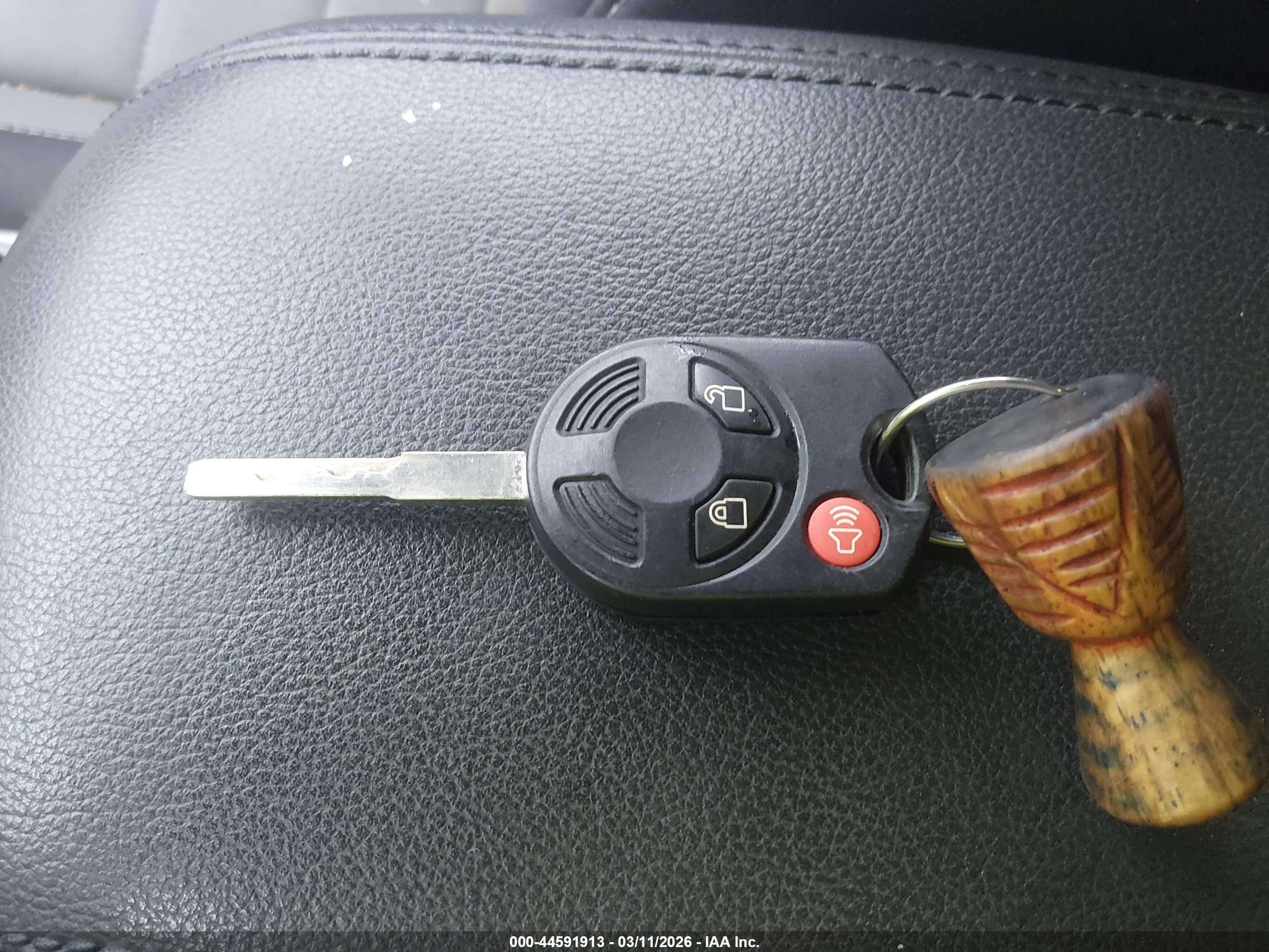 FORD ESCAPE image 11
