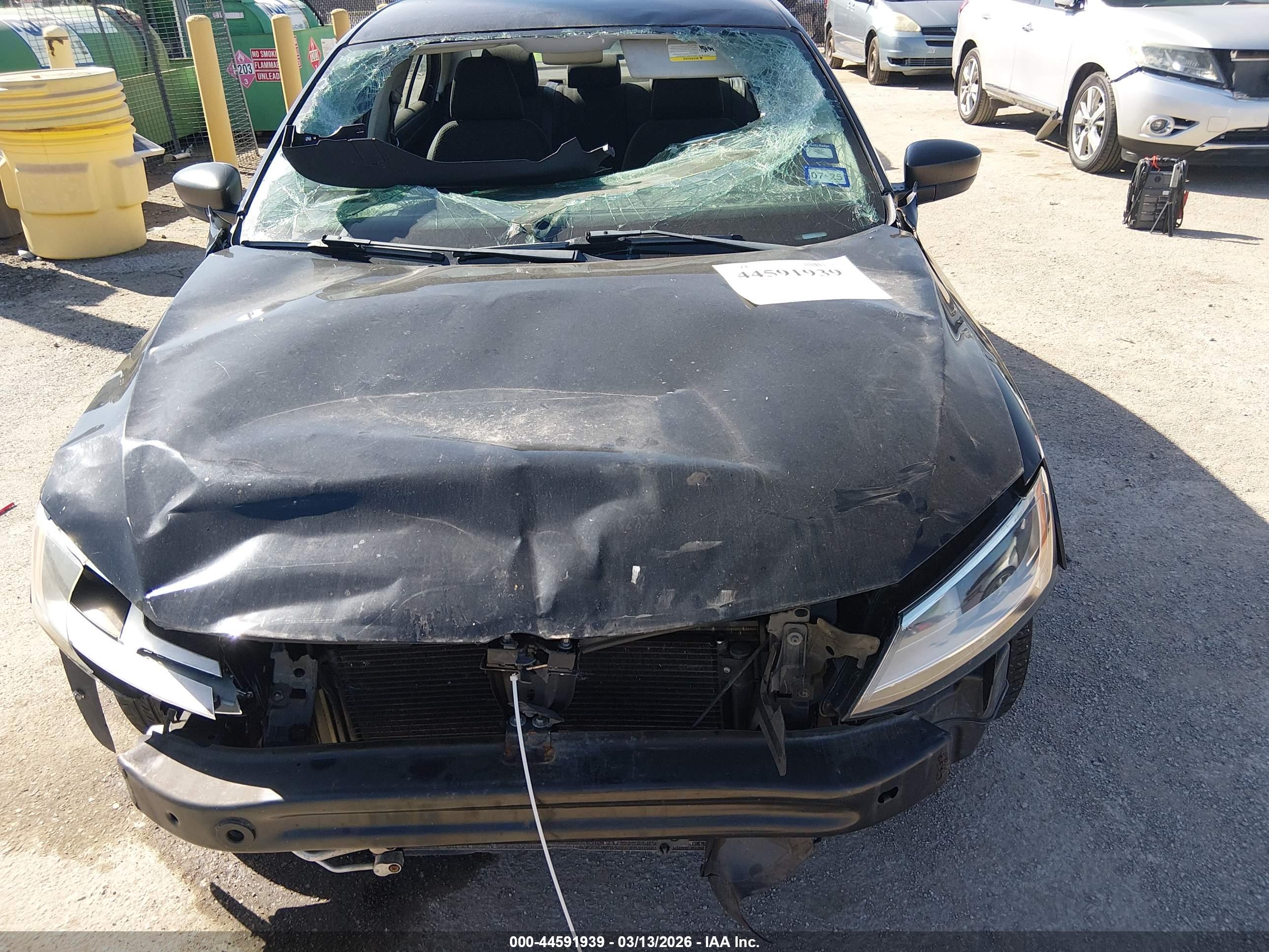 VOLKSWAGEN JETTA image 6