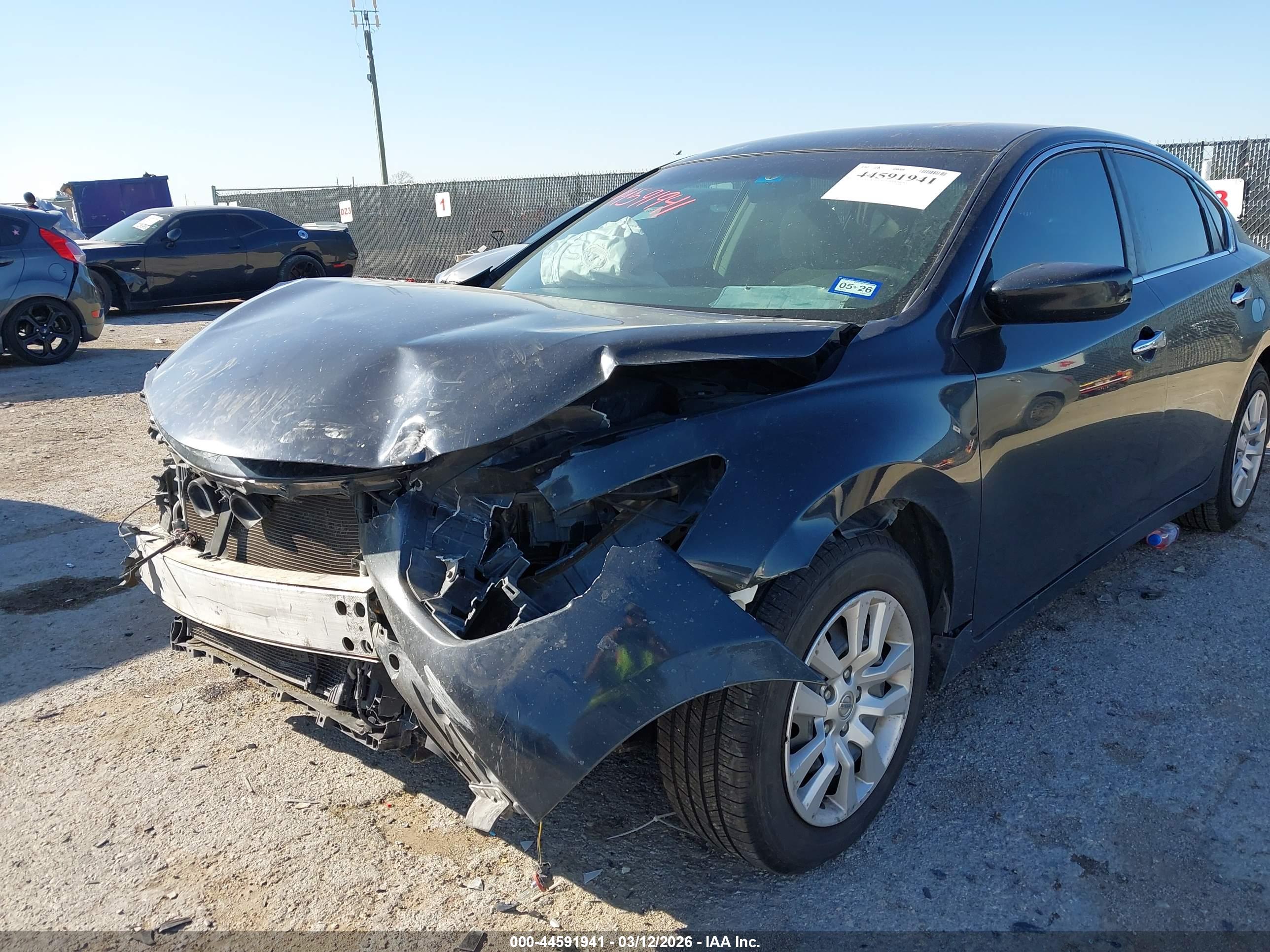 NISSAN ALTIMA image 6