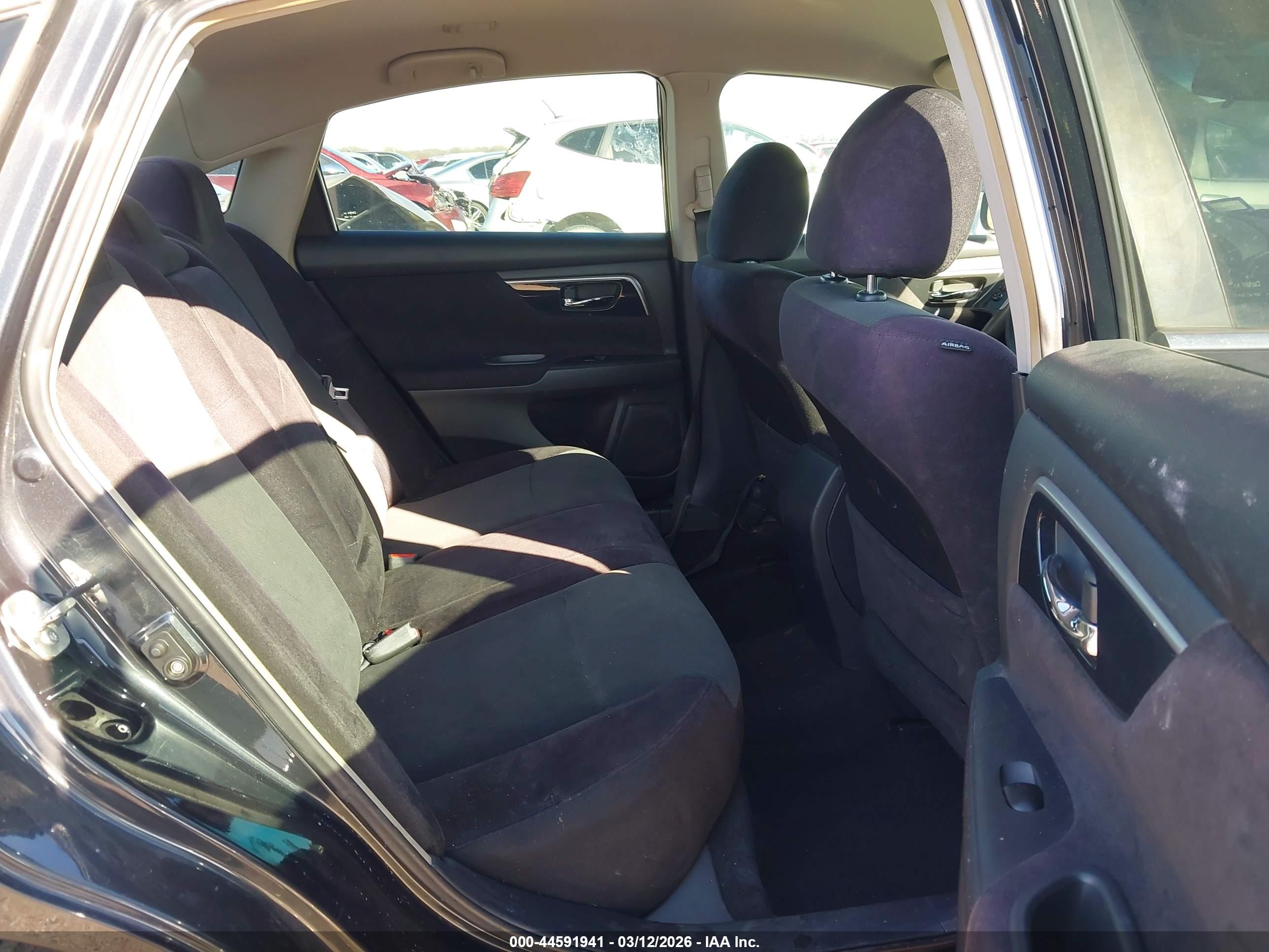 NISSAN ALTIMA image 8