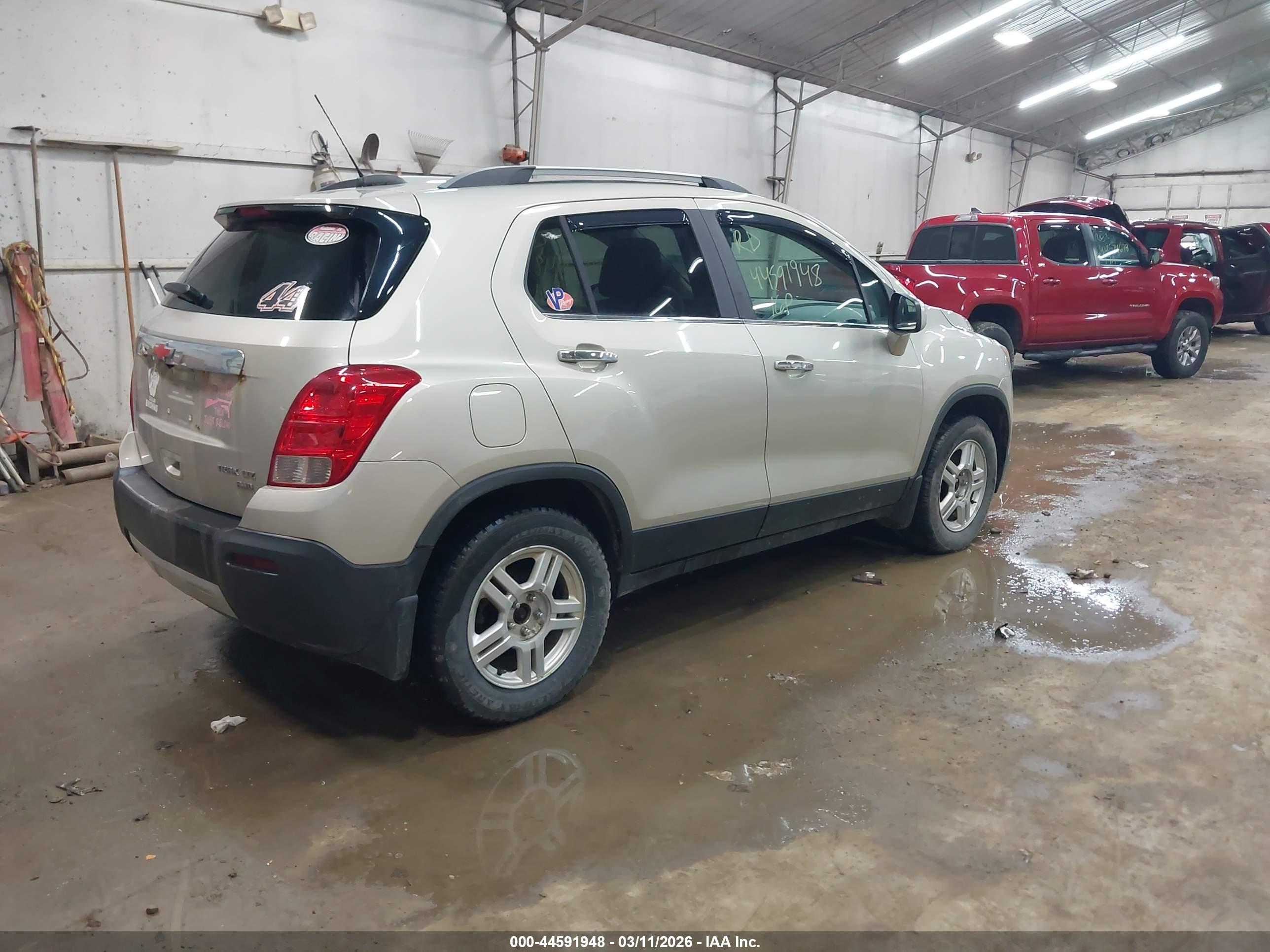 CHEVROLET TRAX image 4