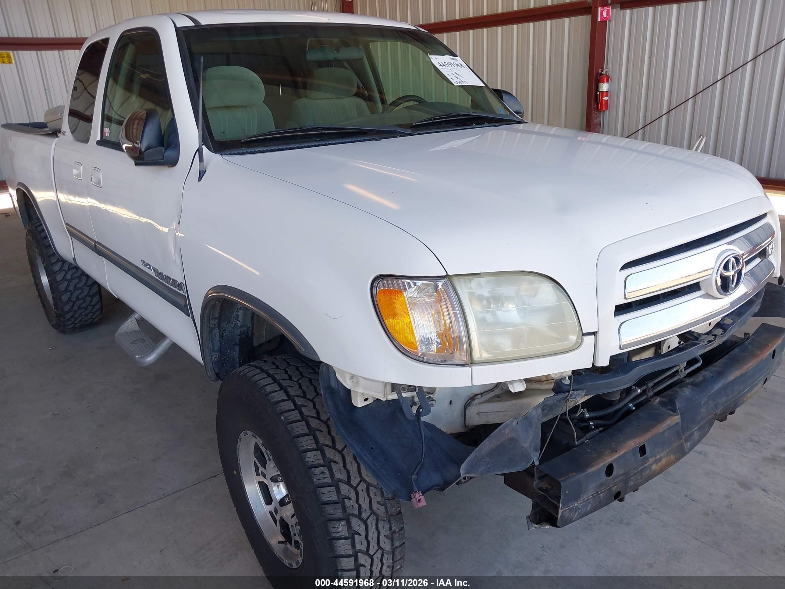 TOYOTA TUNDRA image 6