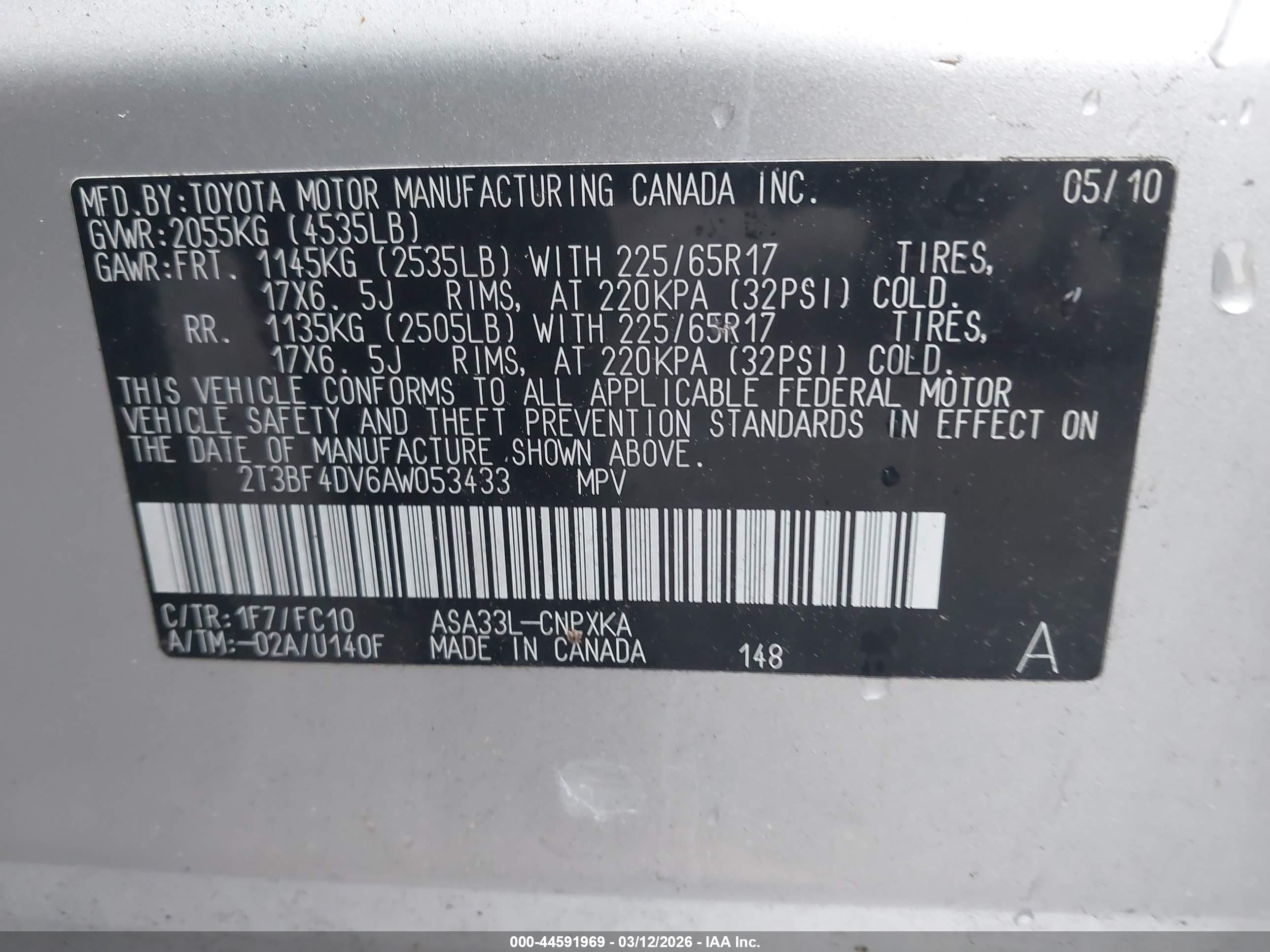 TOYOTA RAV4 image 9